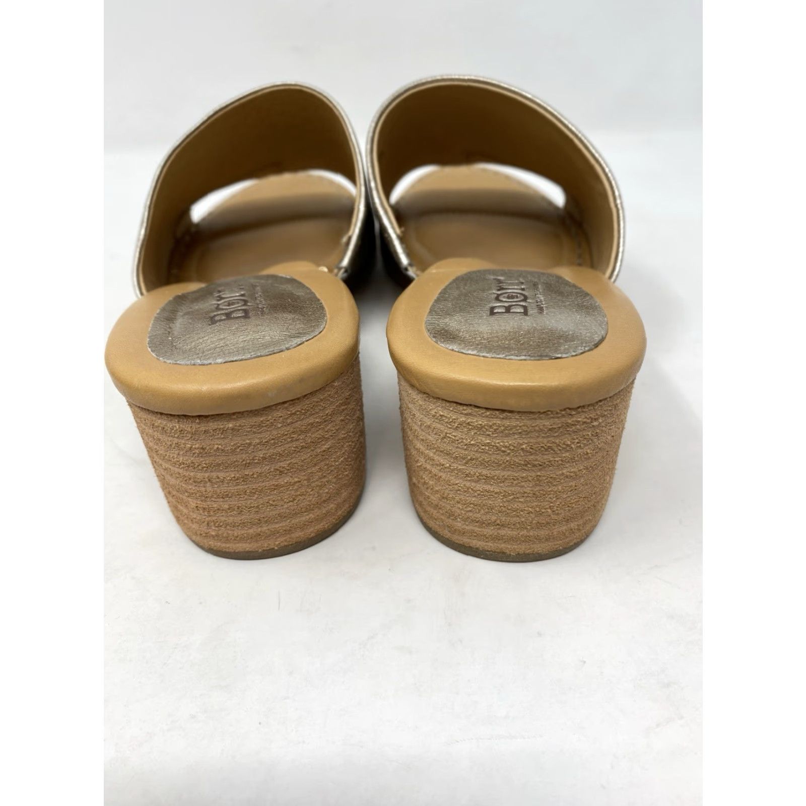 Born VINTAGE? No — Born Leather Sandal Womens Sz 8 39 Comfort Slip On Mule Block Heel Metallic Gold Sandal Gold Leather Slip-On Women’s Casual Size US 8 / IT 38 - 6 Thumbnail