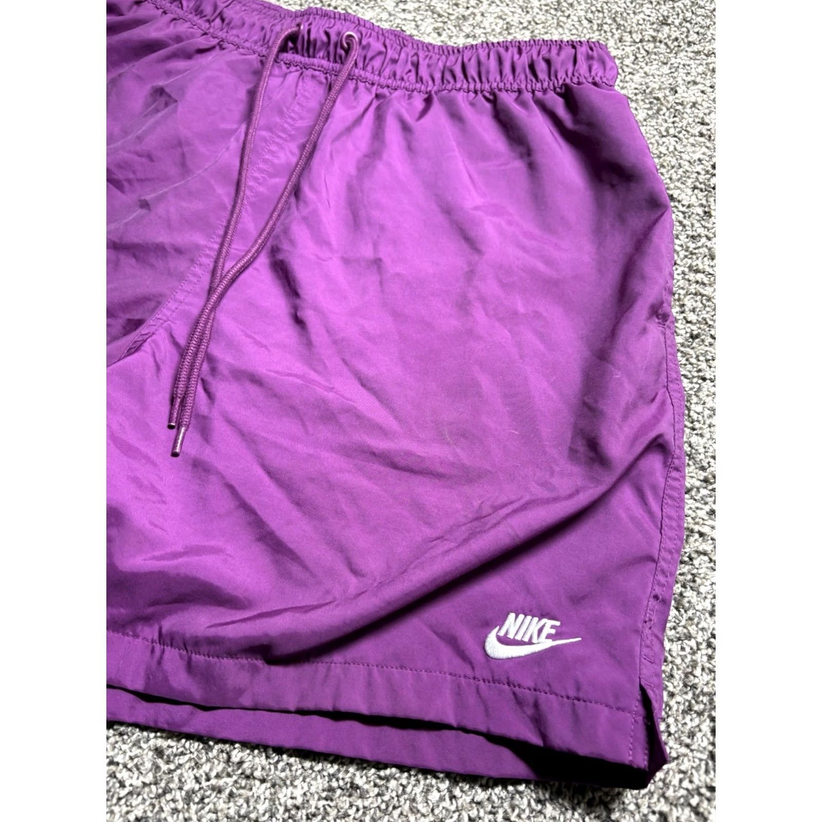 Nike Nike Sportswear Woven Flow Shorts Mens Large Purple FN3307 Size US 33 - 5 Thumbnail