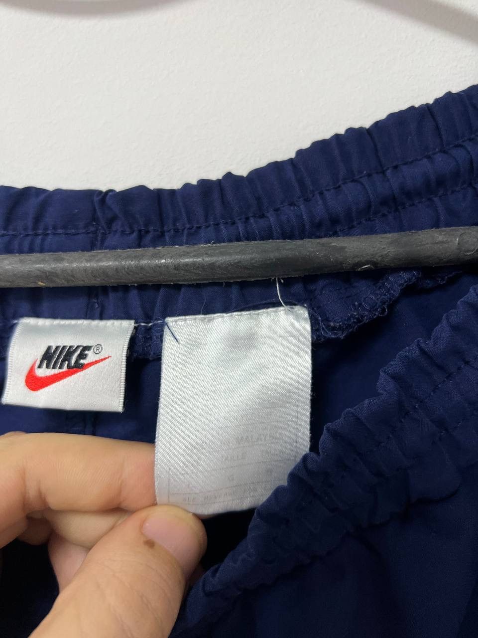 Nike Vintage 90s Nike Athletics Shorts Run Team Sportwear L Size US 36 / EU 52 - 12 Thumbnail