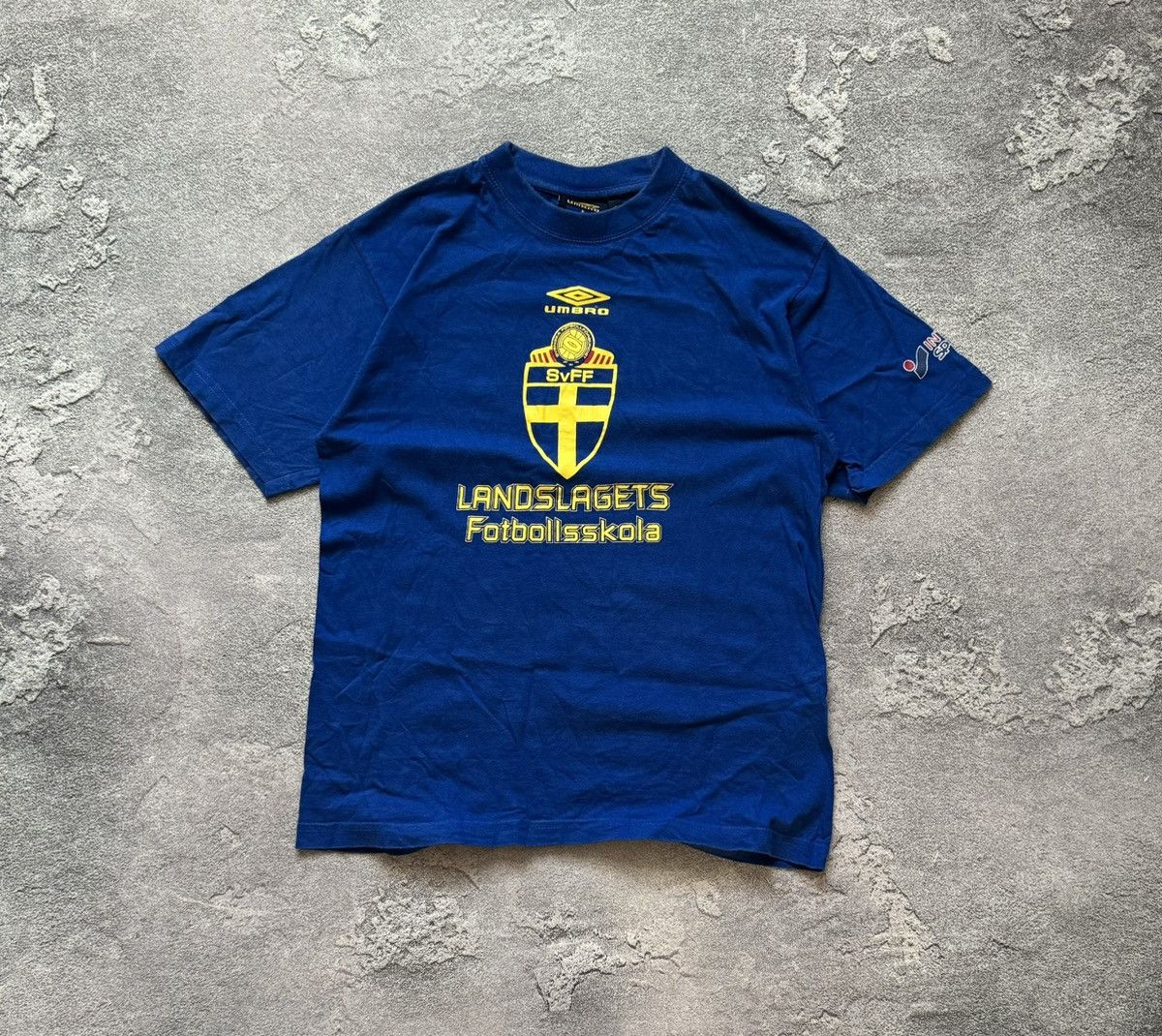 Umbro × Vintage Umbro S Sweden 🇸🇪 SVFF svenska tee T-shirt polo jersey Size US S / EU 44-46 / 1 - 7 Thumbnail