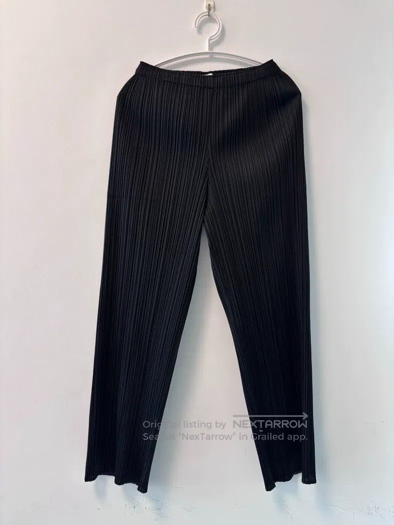 Issey Miyake Black Straight-Leg Long Pants