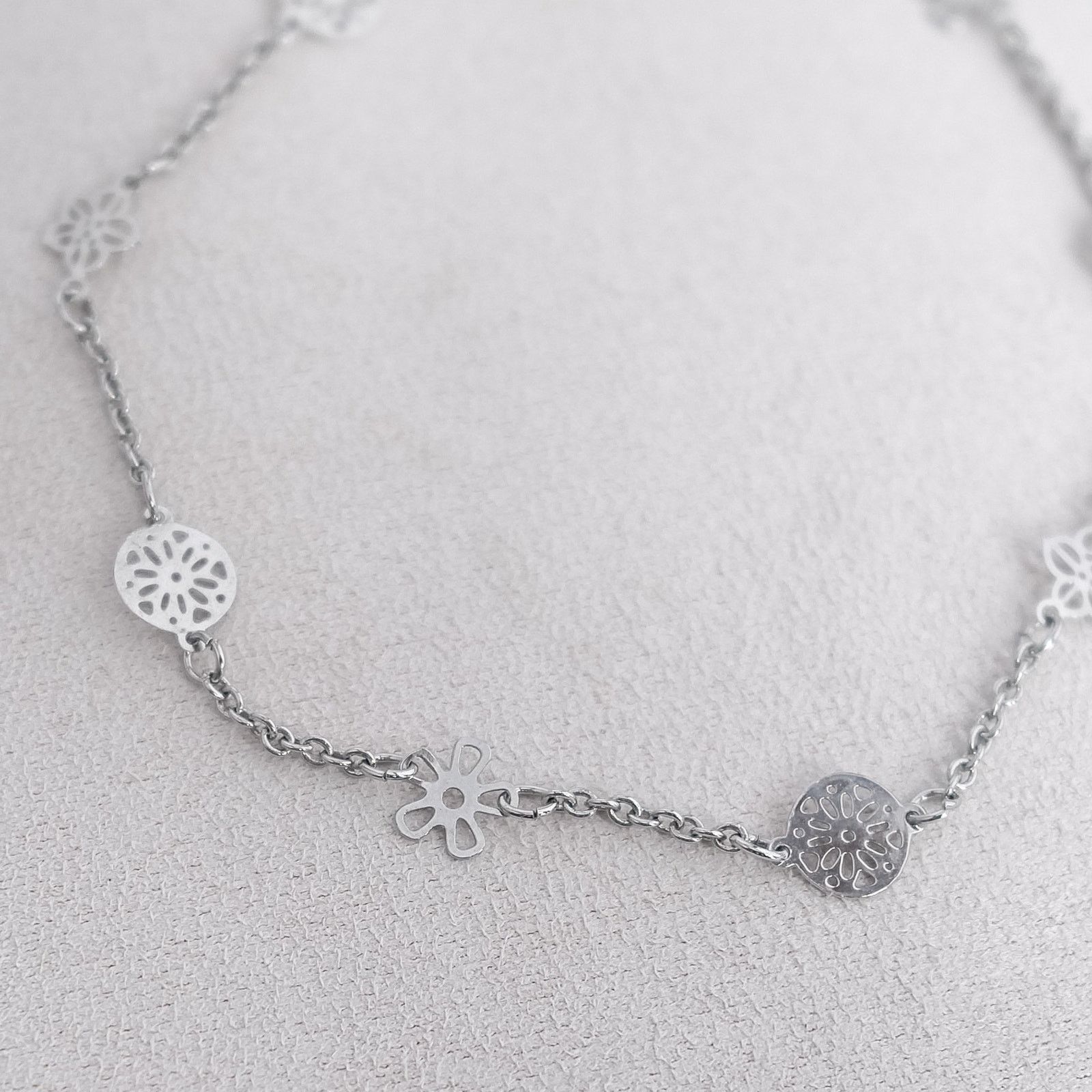The Unbranded Brand Bisou Bisou Silver Tone Delicate Dainty Bracelet Anklet Size ONE SIZE - 2 Thumbnail
