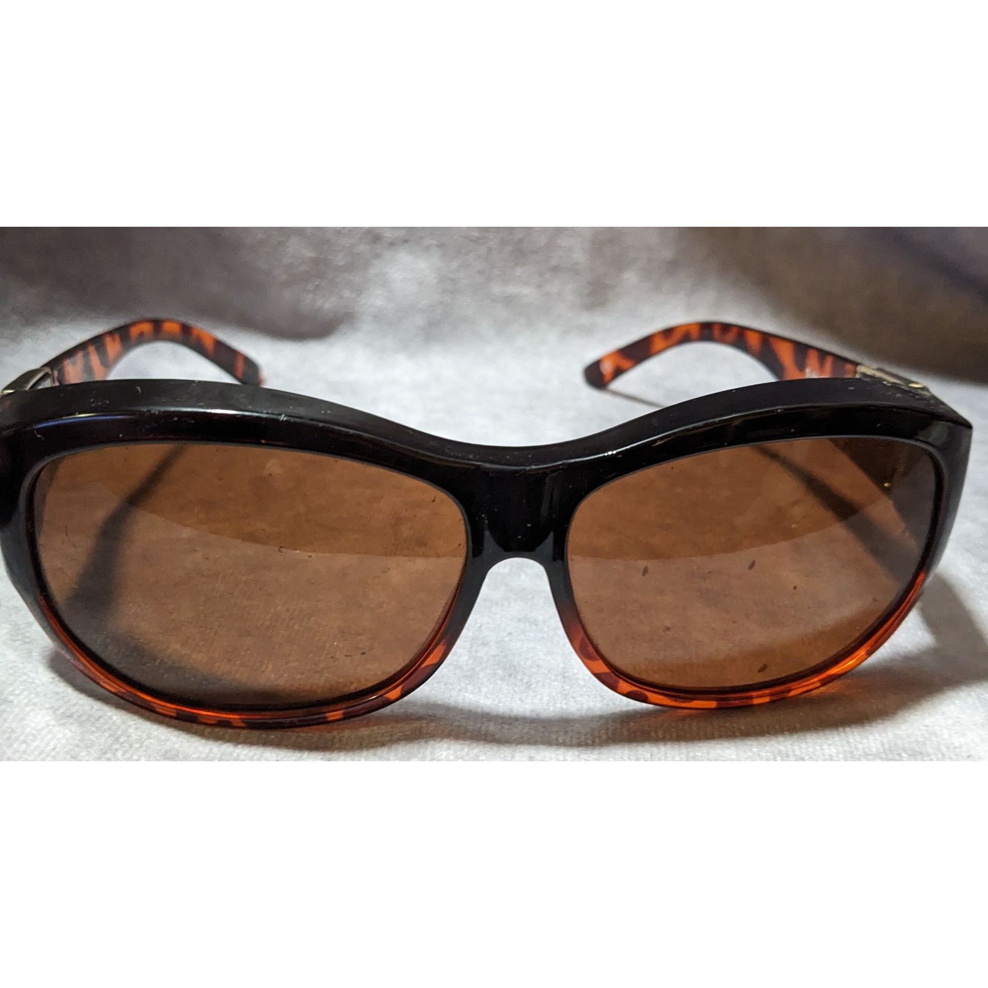 Other Solar Shield Retro Tortoise 90s Style Sunglasses Size ONE SIZE - 1 Thumbnail