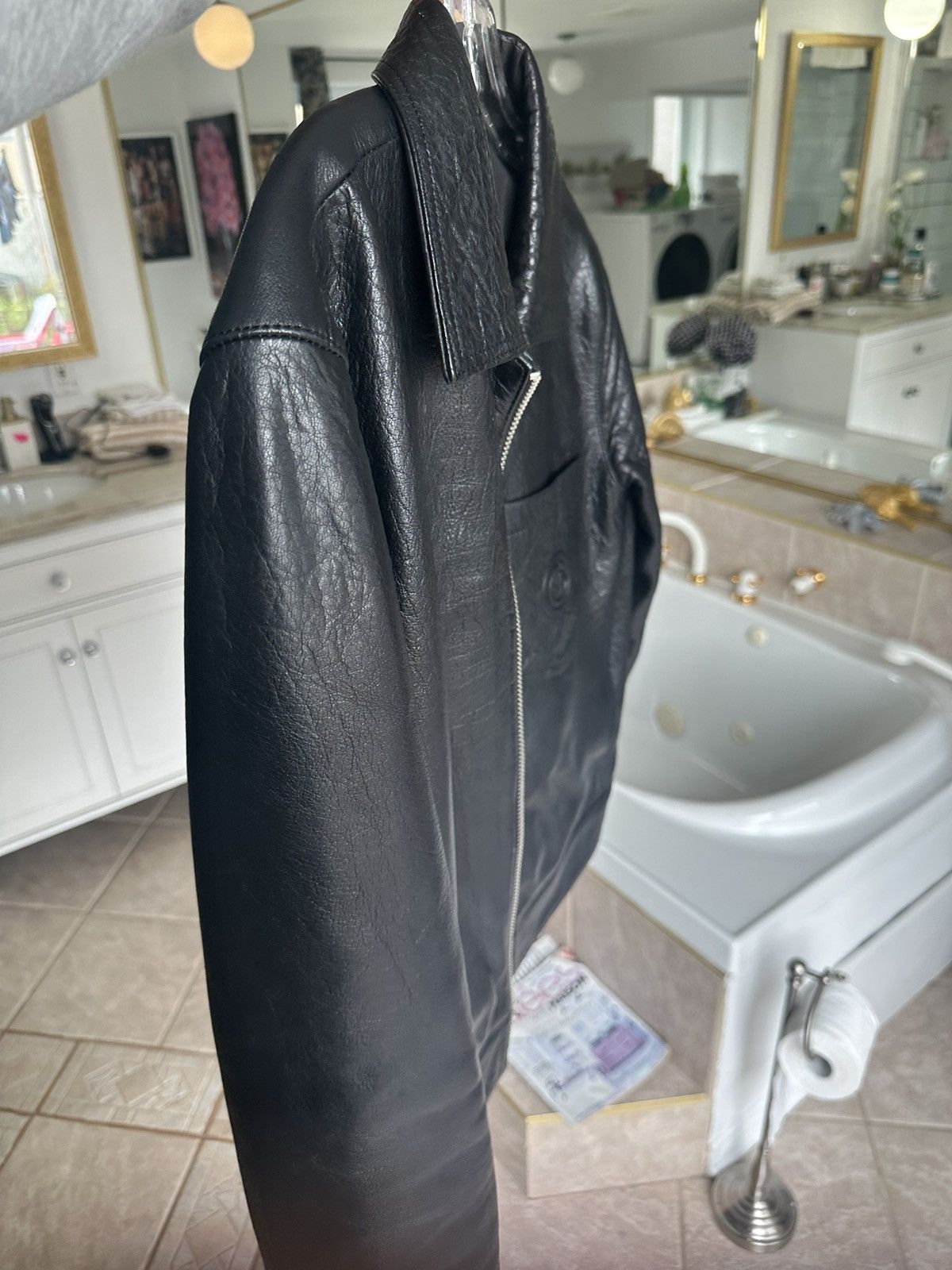 Rhude × Zara Men's Rhude x Zara New Cropped Leather Jacket Size US M / EU 48-50 / 2 - 6 Thumbnail