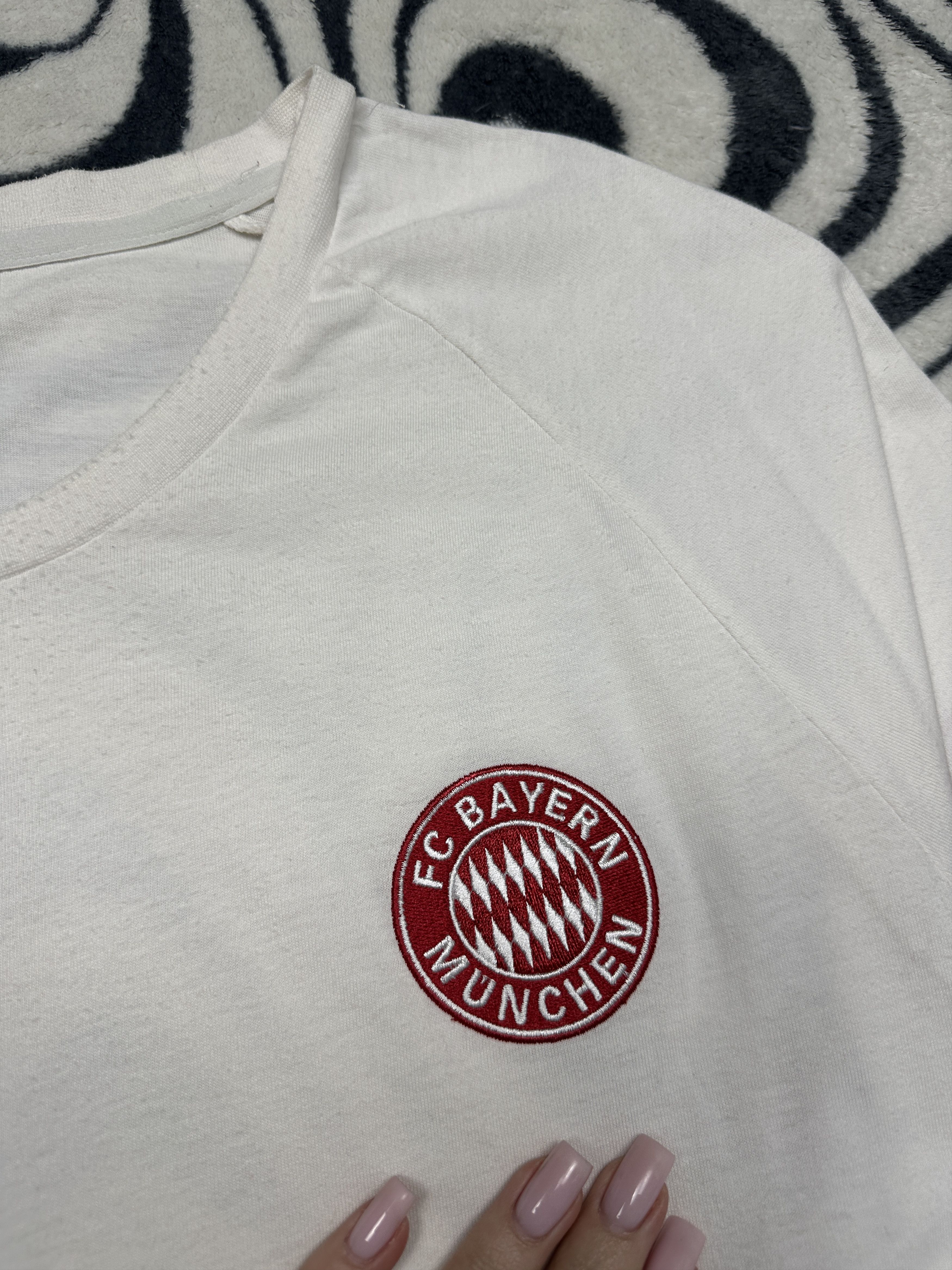 Adidas Adidas FC Bayern Munchen Mens T-Shirt Size US XXL / EU 58 / 5 - 3 Thumbnail