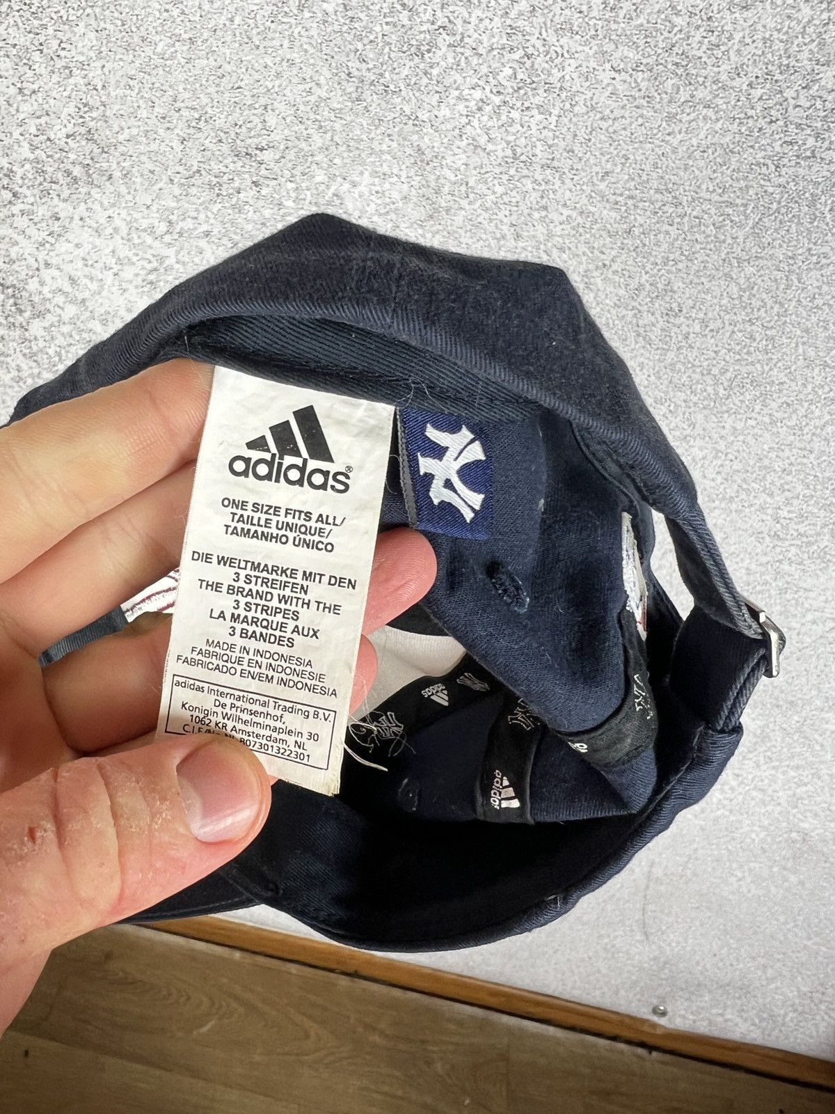 Adidas Vintage New York Yankees Adidas Cap Y2K Hat MLB Size ONE SIZE - 7 Thumbnail