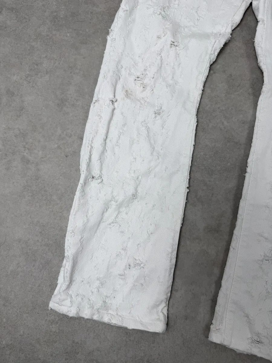 Versace 2000s Versace White Distressed Denim Jeans Size US 32 / EU 48 - 12 Thumbnail