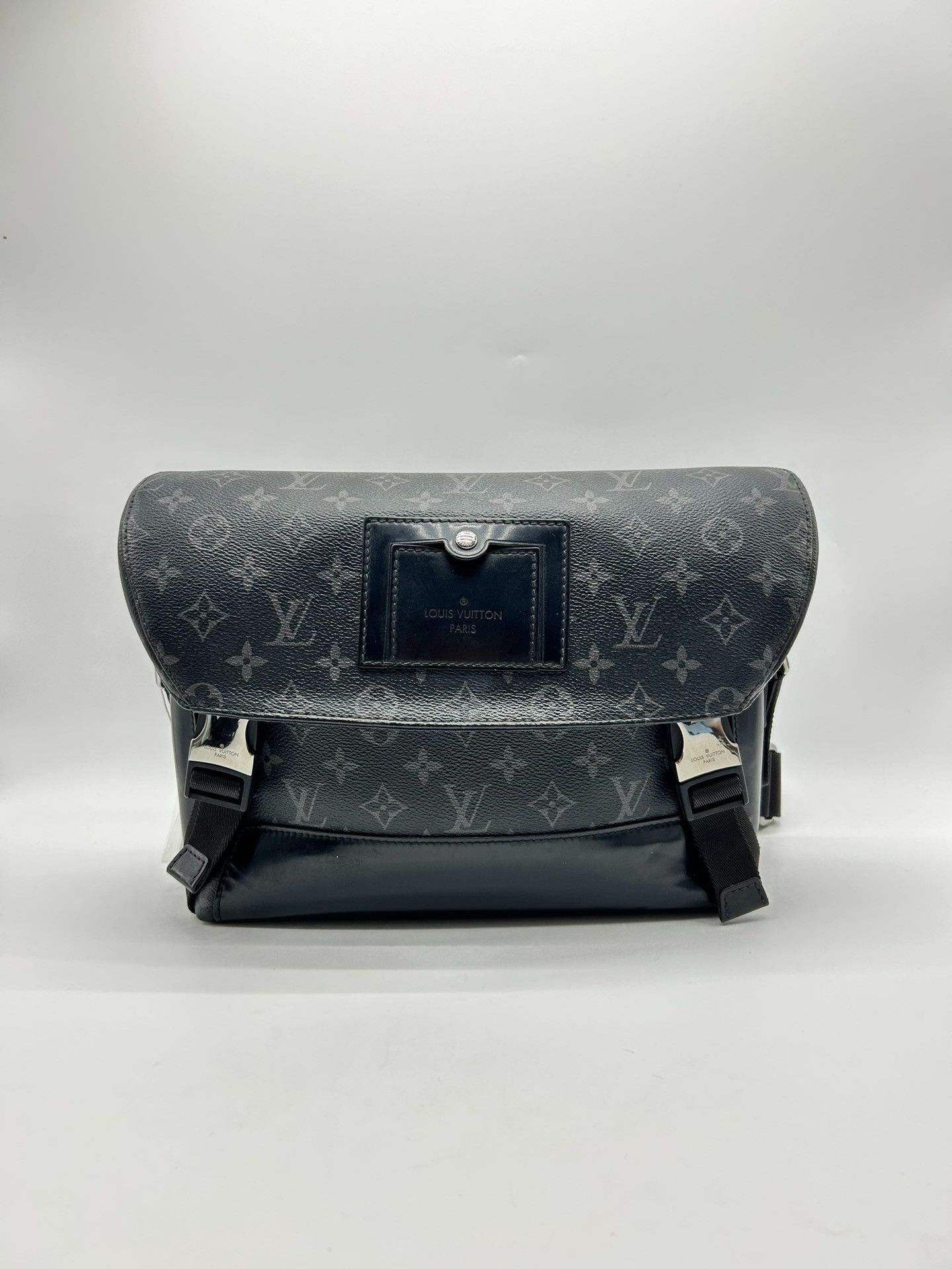 Louis Vuitton Pre-loved Bag Very good condition Size ONE SIZE - 1 Thumbnail