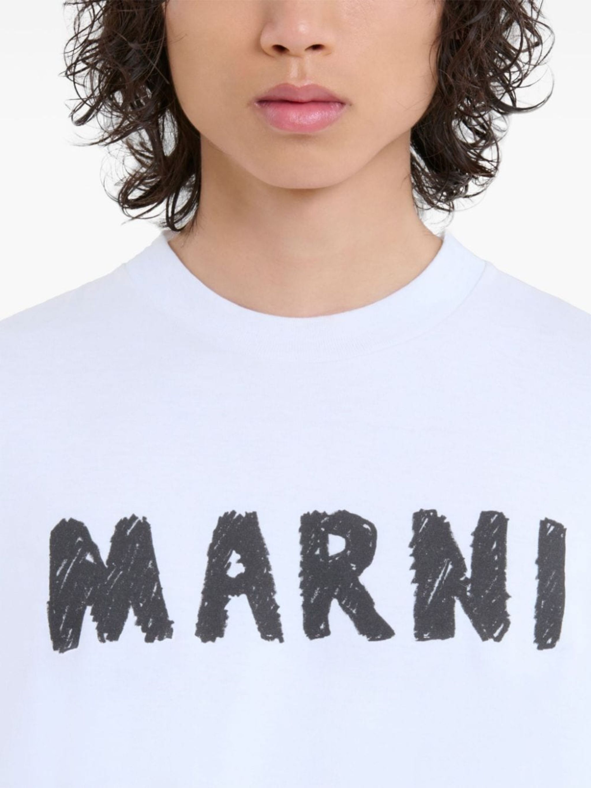 Marni o1f1d3z1125 Marni Logo T-Shirt in White Size US XL / EU 56 / 4 - 5 Thumbnail