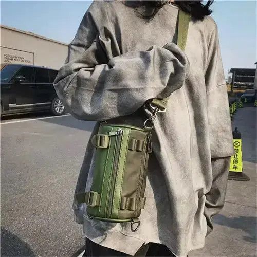 Japanese Brand Utility grunge buckle crossbody shoulder bag pouch bag Size ONE SIZE - 2 Thumbnail