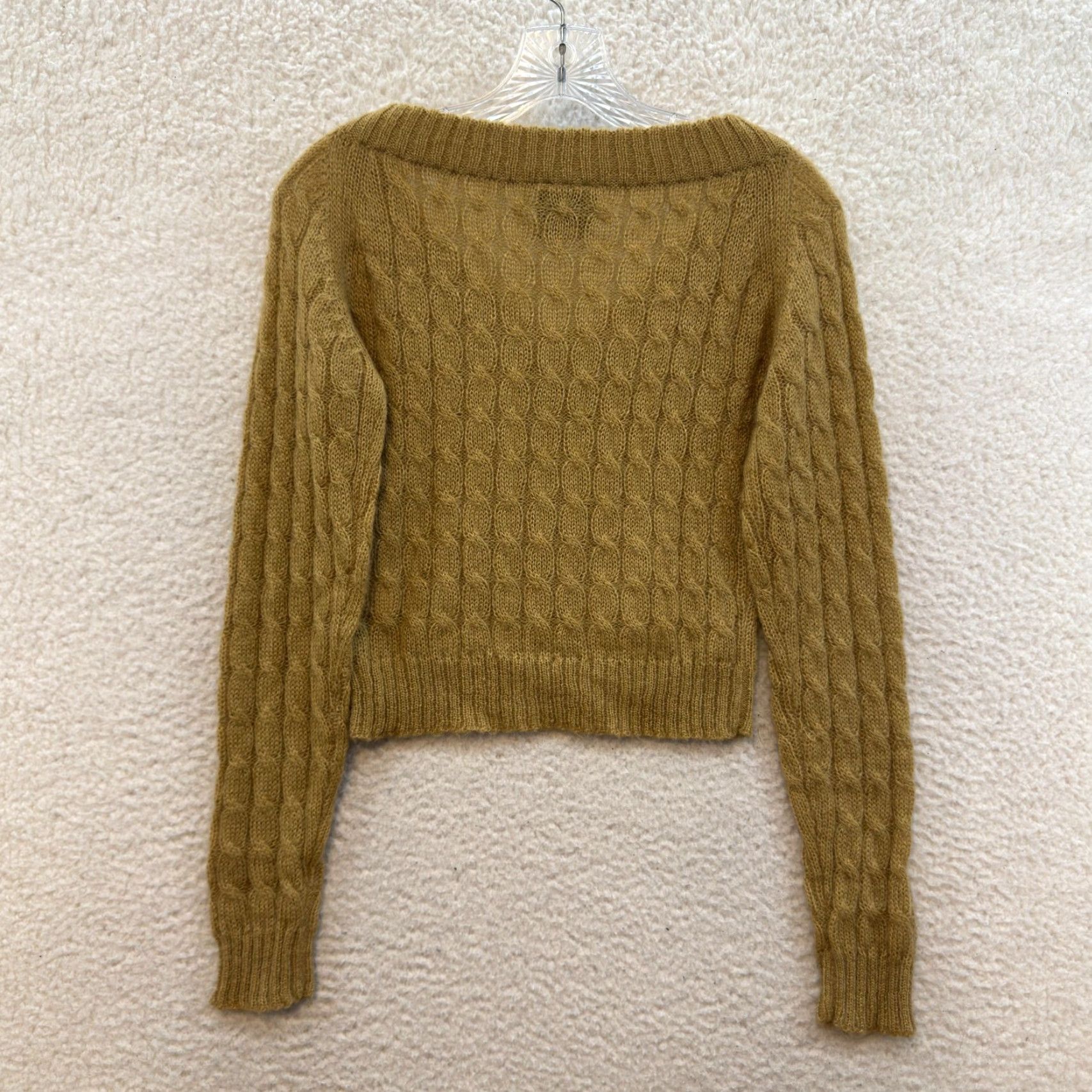 Fubu VINTAGE Fubu Crop Sweater XS Small Tan Khaki Cable Knit Preppy Academia Beige Womens Size XS / US 0-2 / IT 36-38 - 2 Thumbnail