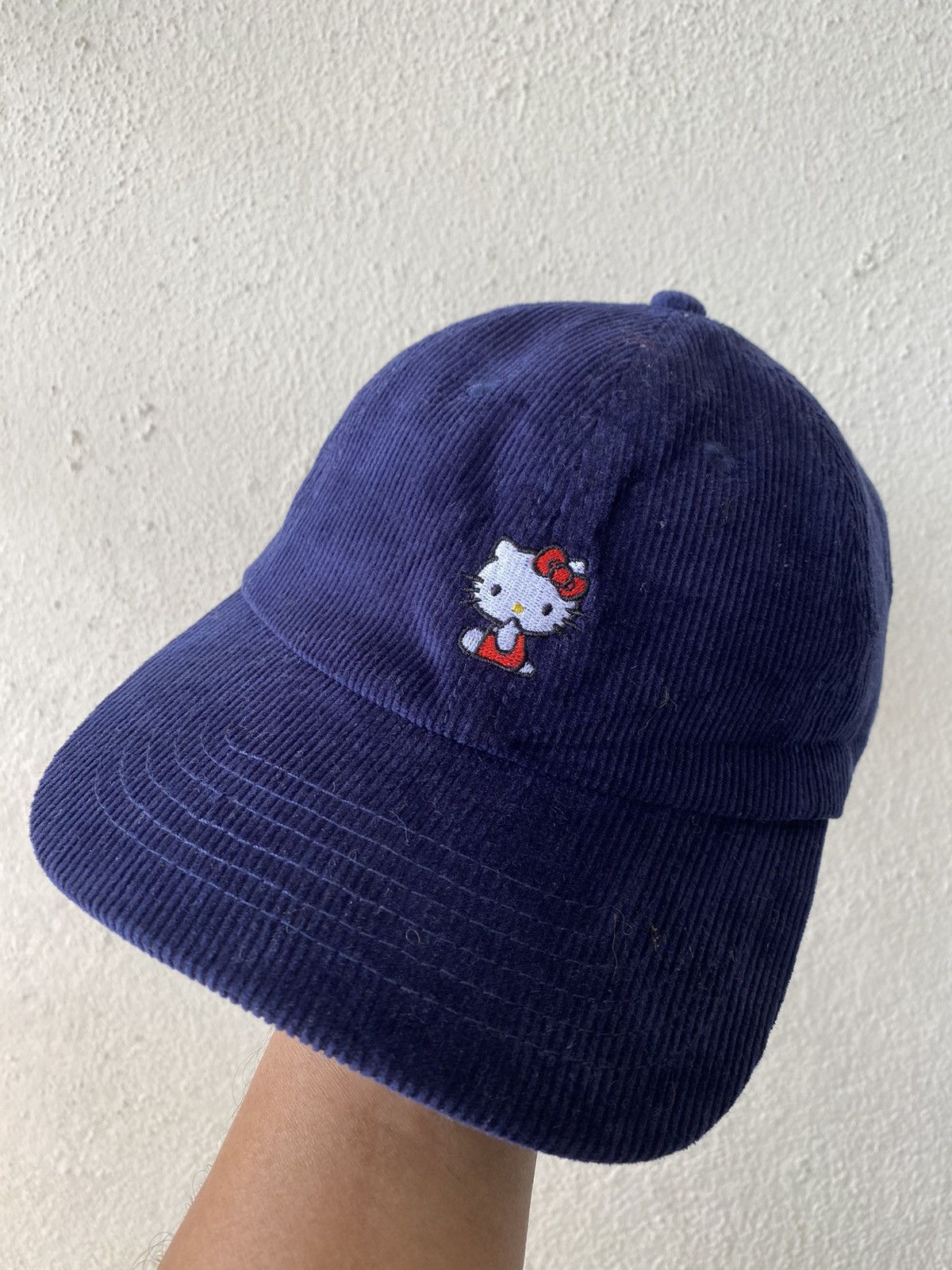 Japanese Brand × Other 🔥HELLO KITTY SANRIO CORDUROY CAP Size ONE SIZE - 1 Thumbnail