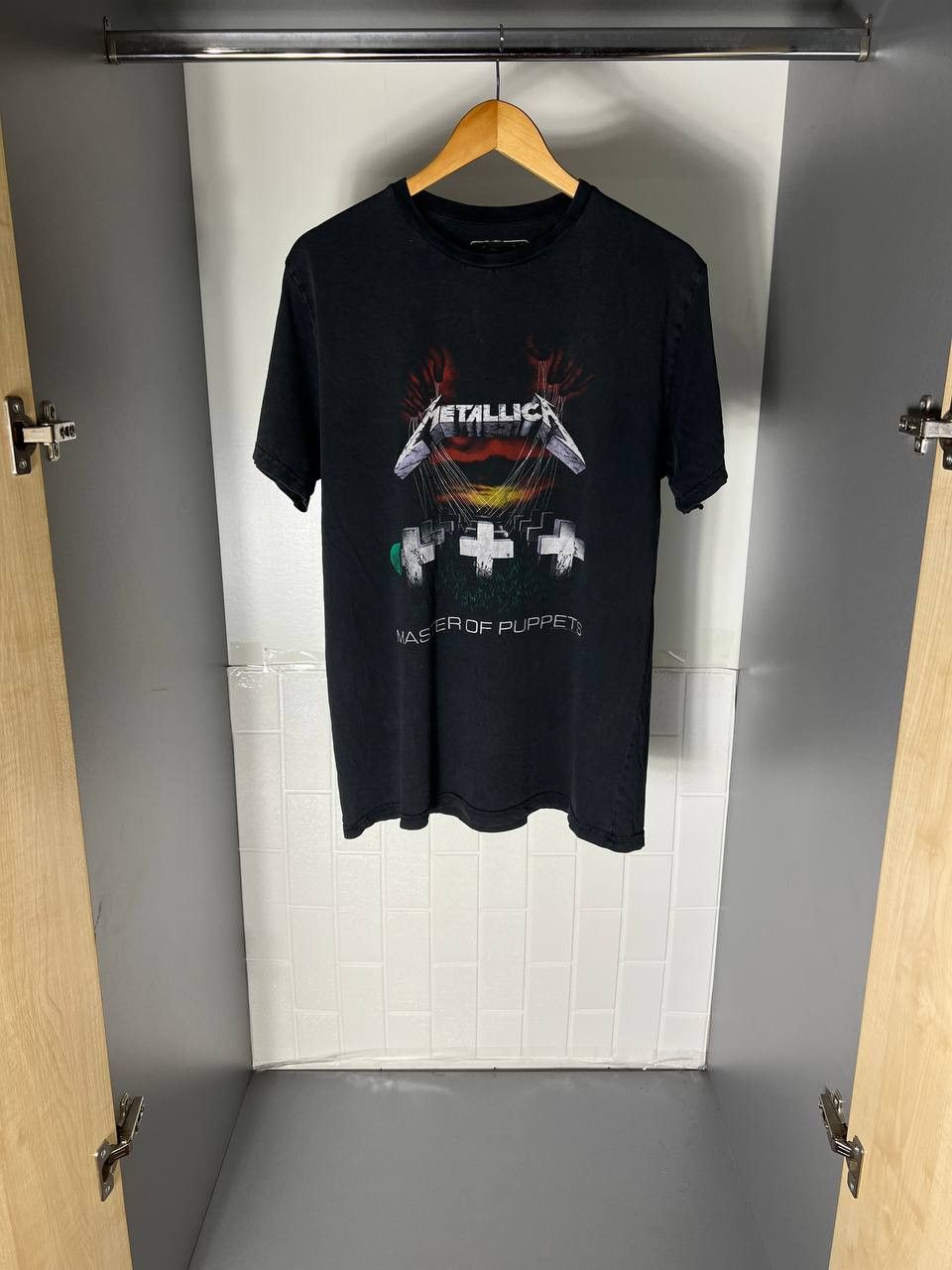 Band Tees VINTAGE METALLICA WORLD TOUR ROCK T-SHIRT METAL Y2K 90s Size US L / EU 52-54 / 3 - 1 Thumbnail