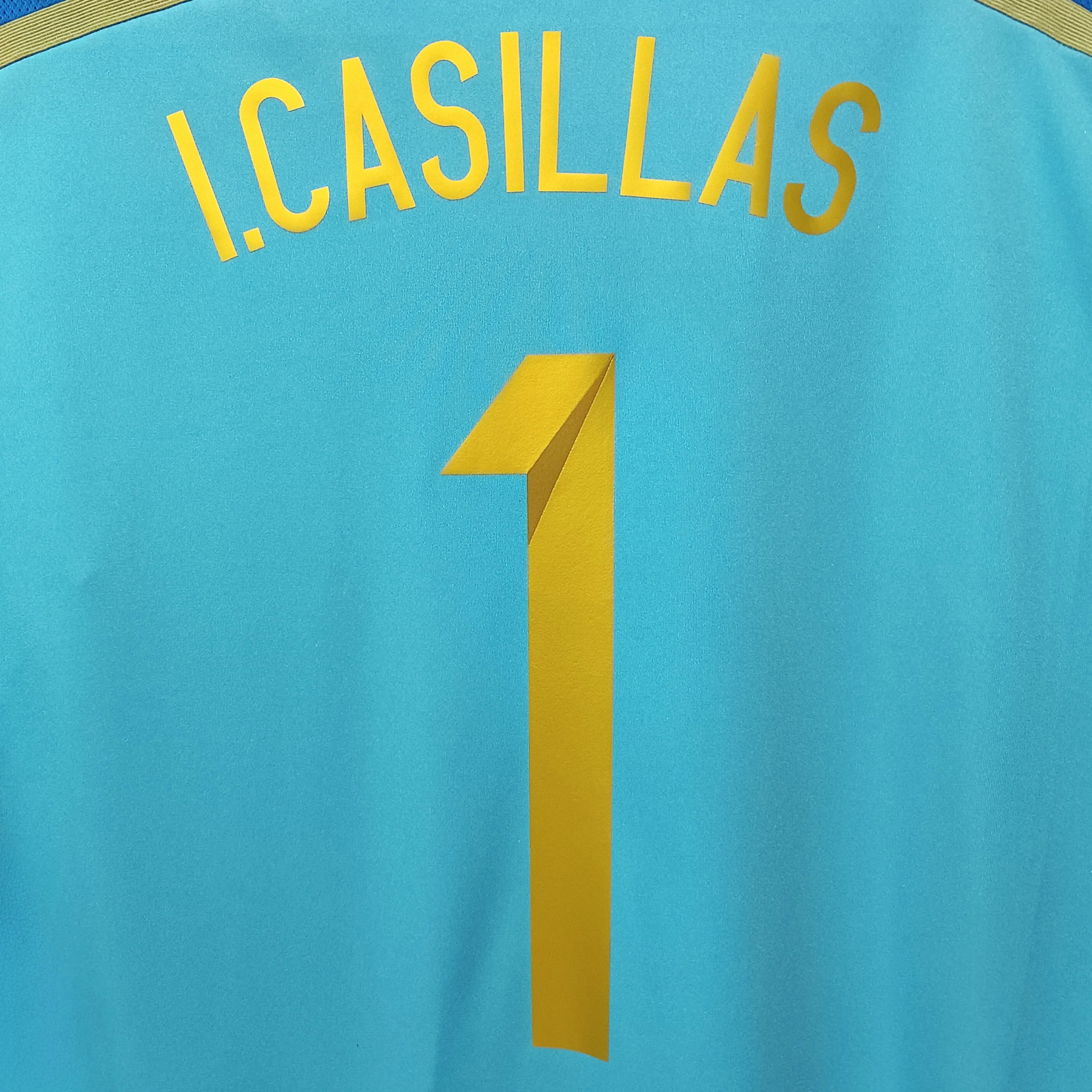 Adidas Spain World Cup 2014 Goalkeeper Jersey Iker Casillas Size US XL / EU 56 / 4 - 4 Thumbnail