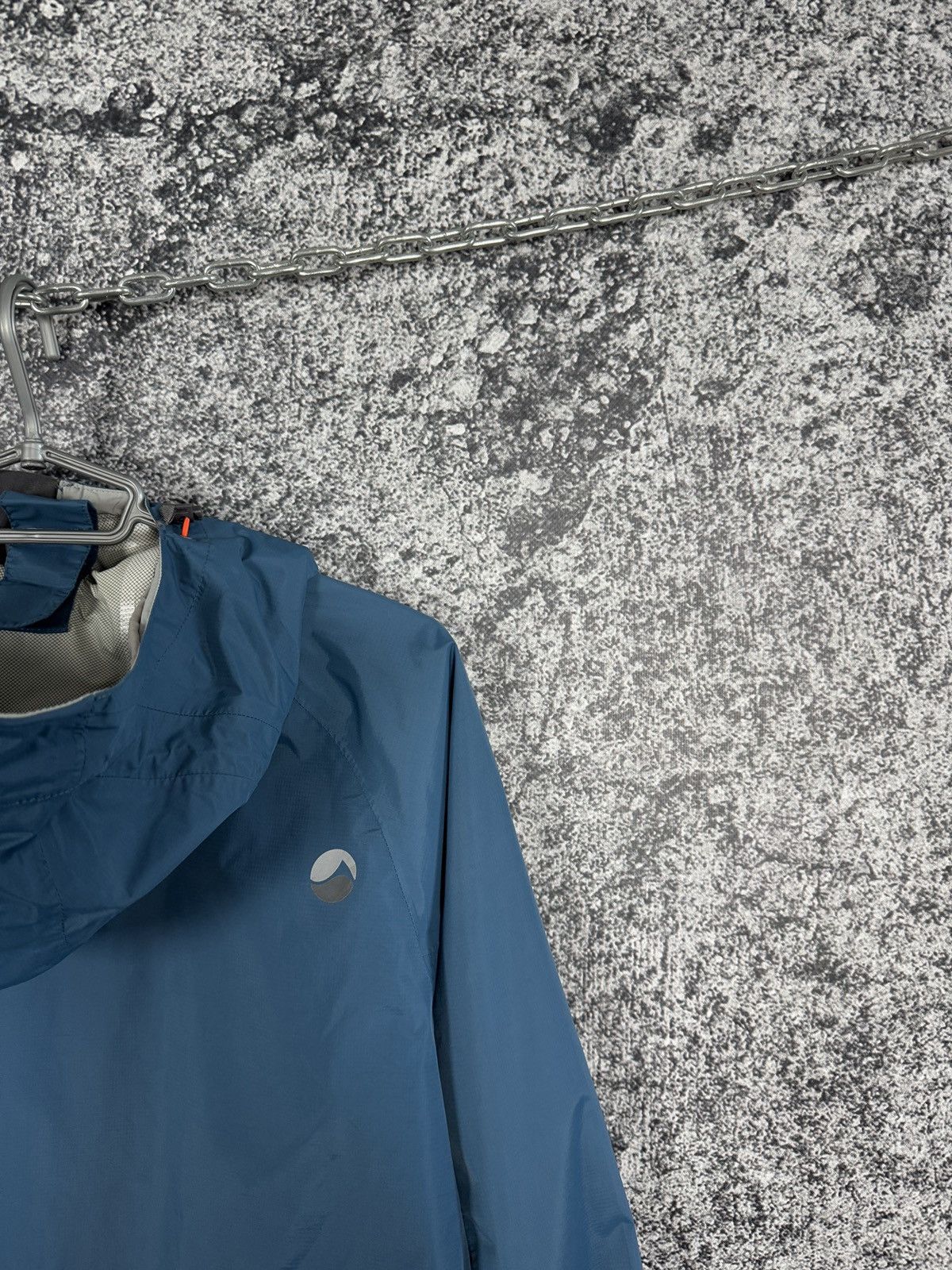 Montane Montane Nylon Lightweight Jacket Windbreaker Outdoor Size S Size US S / EU 44-46 / 1 - 14 Thumbnail