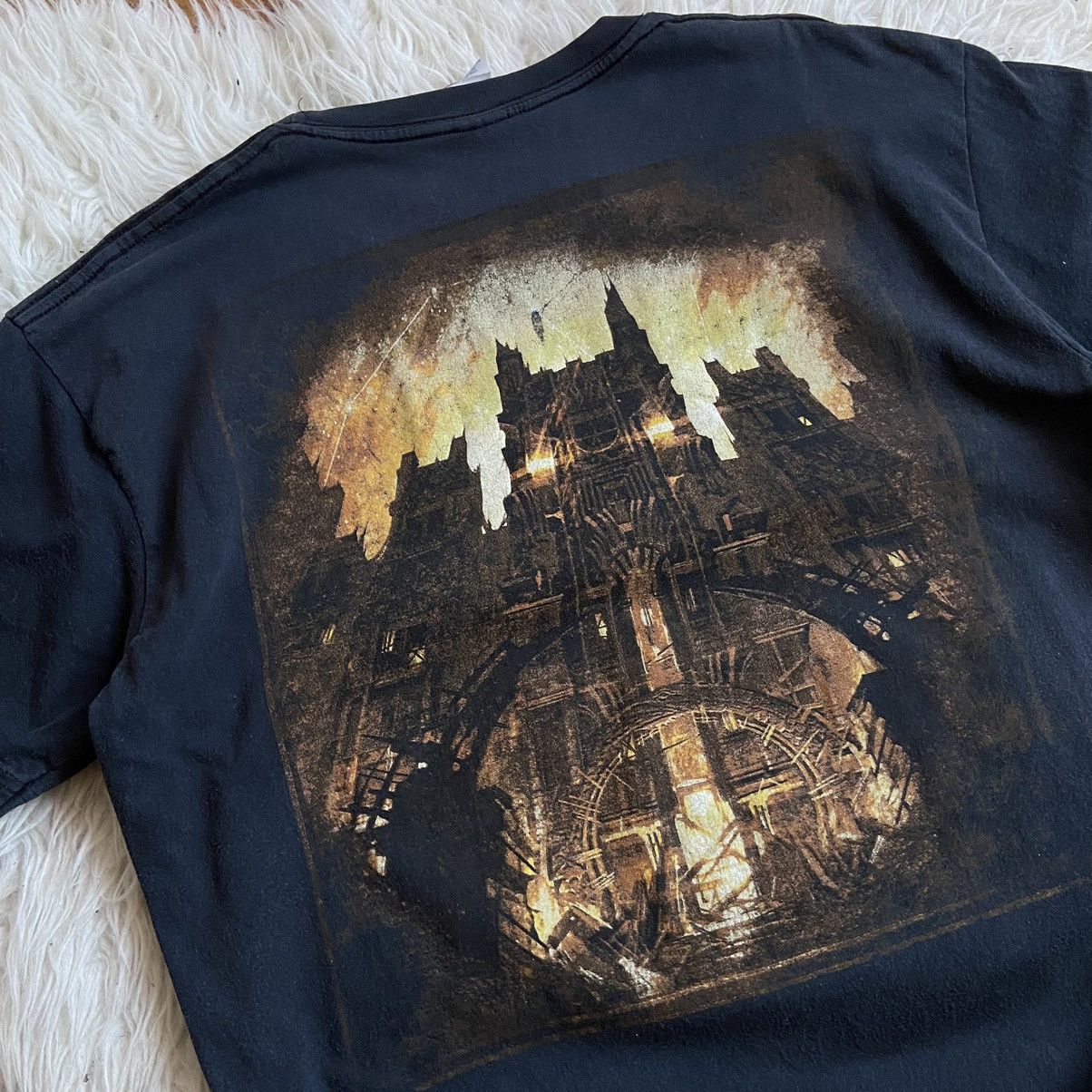 Band Tees 📌 Disturbed Asylum Rock Tour Faded T-Shirt Size US L / EU 52-54 / 3 - 10 Thumbnail