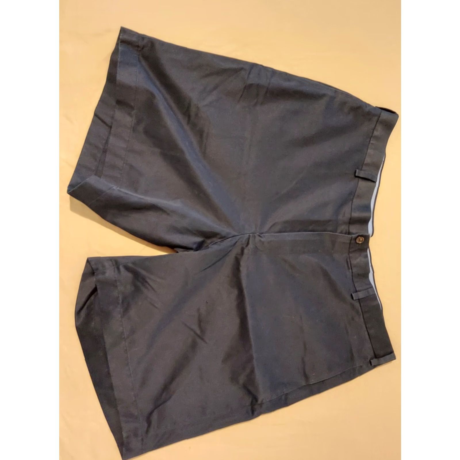 Brooks Brothers Brooks Brothers Mens Shorts Chino Cotton Yellow 40 Navy Blue Khaki? Size US 40 / EU 56 - 3 Thumbnail