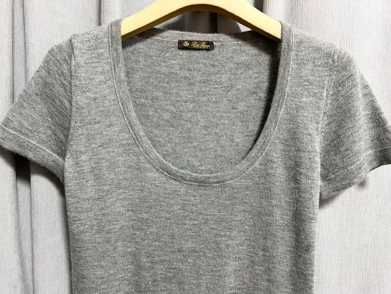Loro Piana Loro Piana Pure Cashmere Short Sleeve Sweater Size S / US 4 / IT 40 - 3 Thumbnail