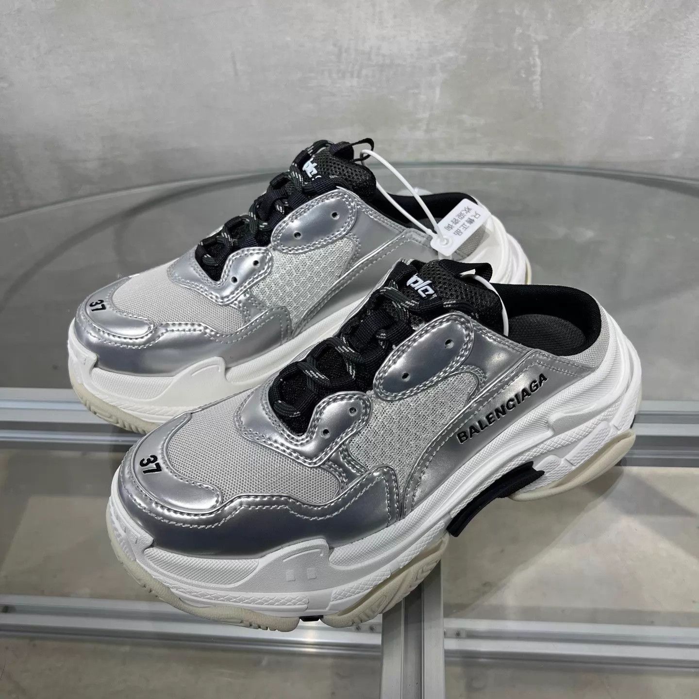 Balenciaga BLCG Silver Women's Slide Dad Sneakers 37 Size US 7 / IT 37 - 2 Thumbnail