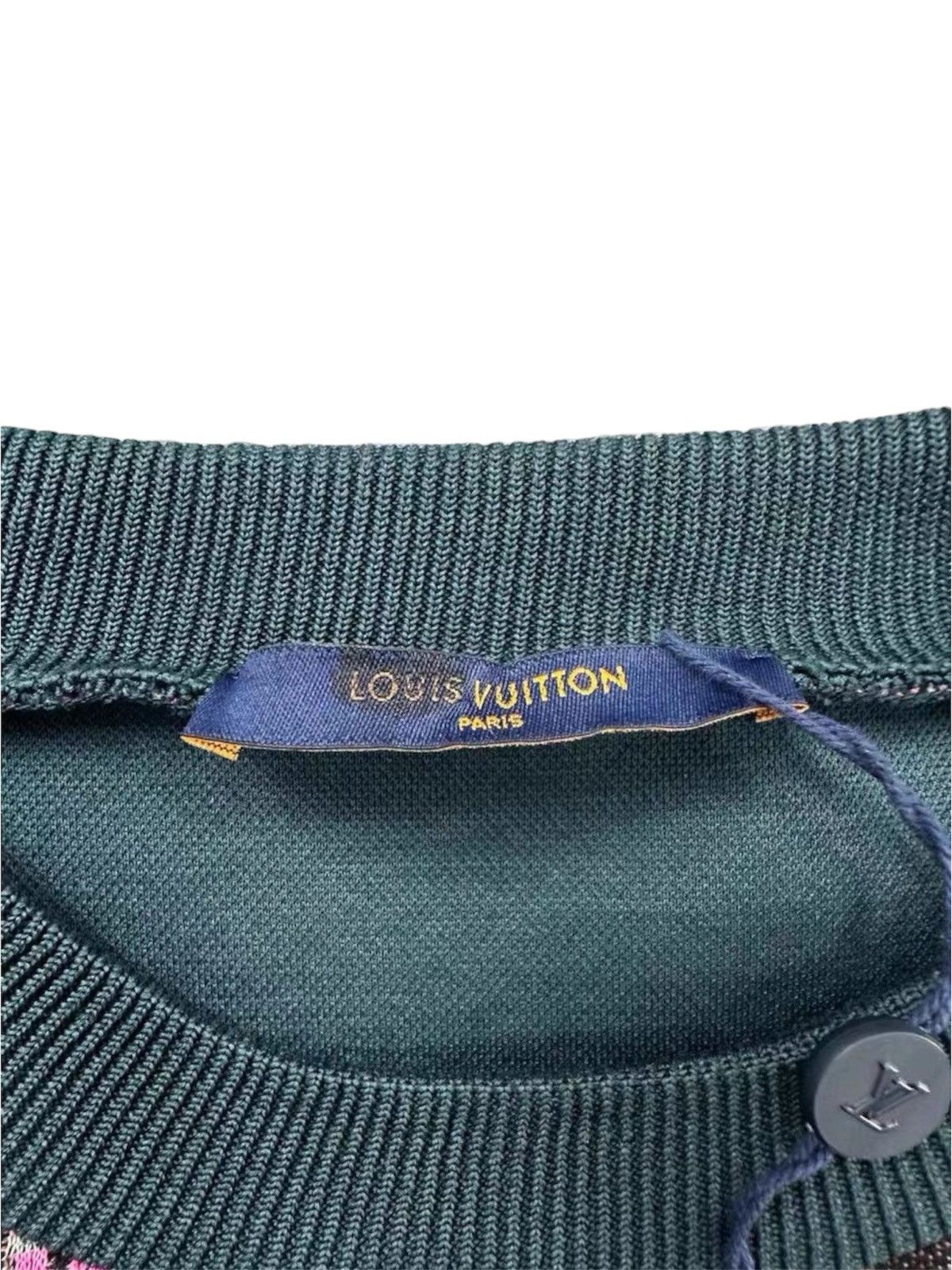 Louis Vuitton Louis Vuitton XL Pullover Monogram Sweatshirt crewneck Size US XL / EU 56 / 4 - 5 Thumbnail