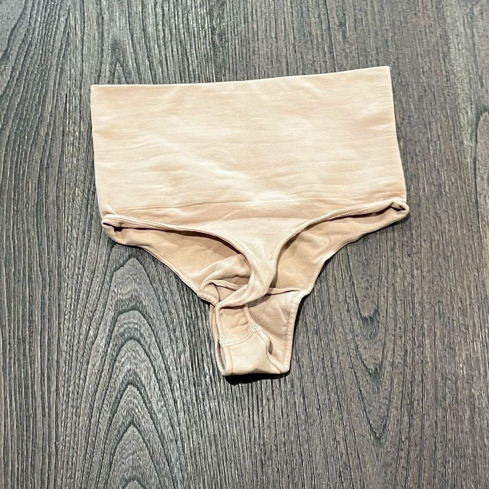 SKIMS NWOT Skims Core Control Thong - Size S/M Size ONE SIZE - 3 Thumbnail