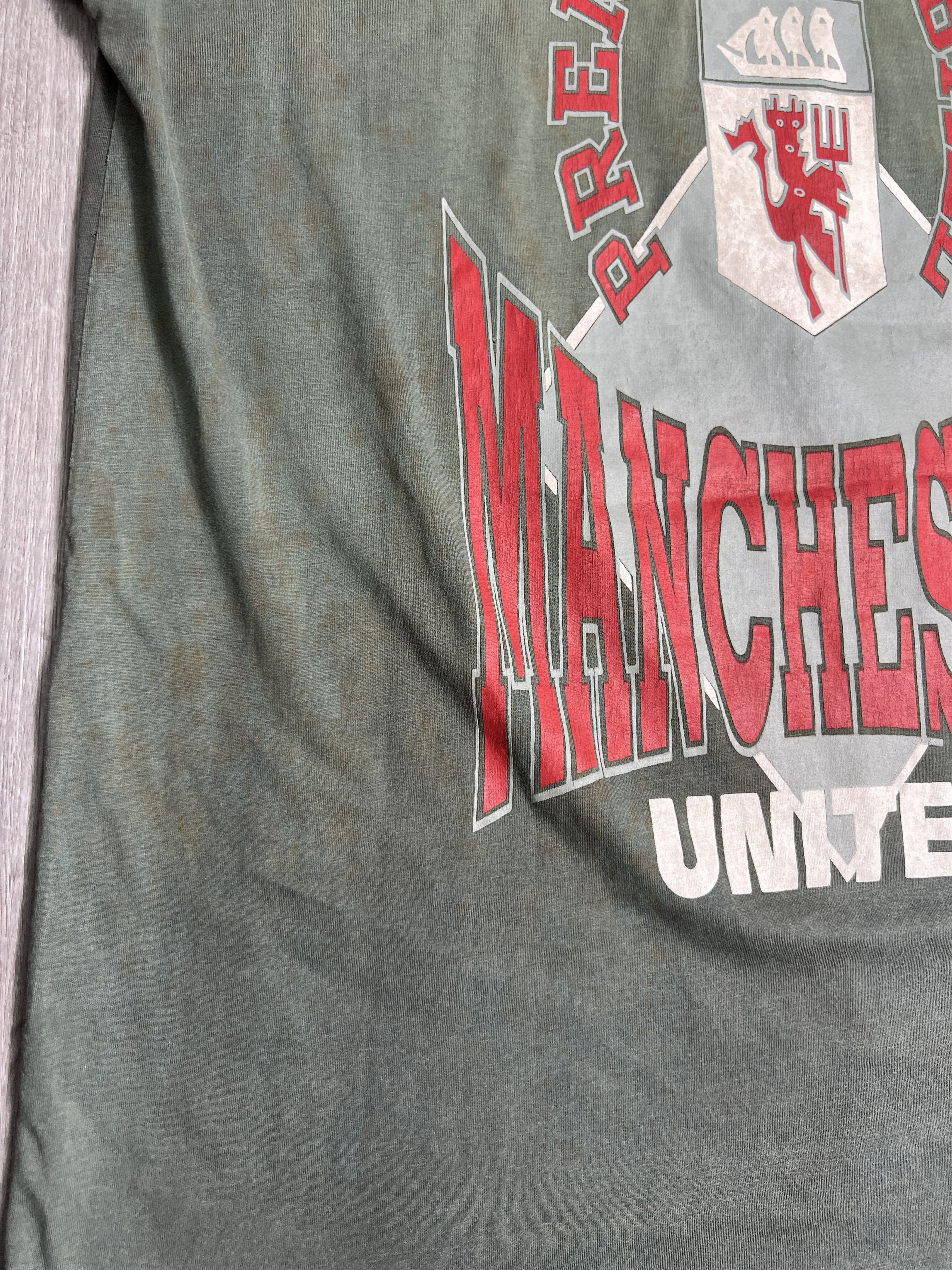 Vintage Vintage 90s Manchester United Fan Made Tee GTME625 Size US L / EU 52-54 / 3 - 18 Thumbnail