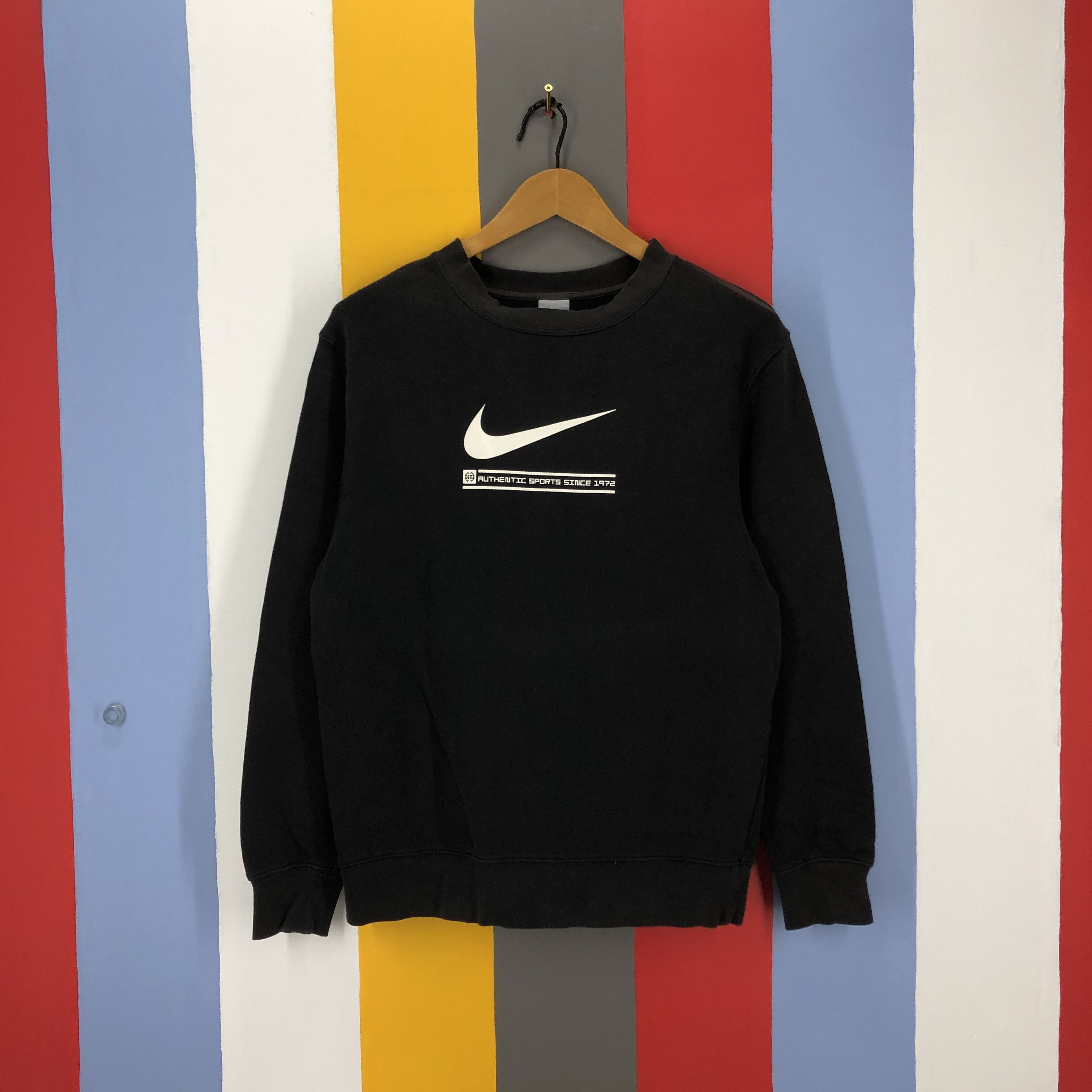 Nike Y2K Vintage NIKE Crew Neck Sweatshirt #1050/AK Size US S / EU 44-46 / 1 - 1 Thumbnail