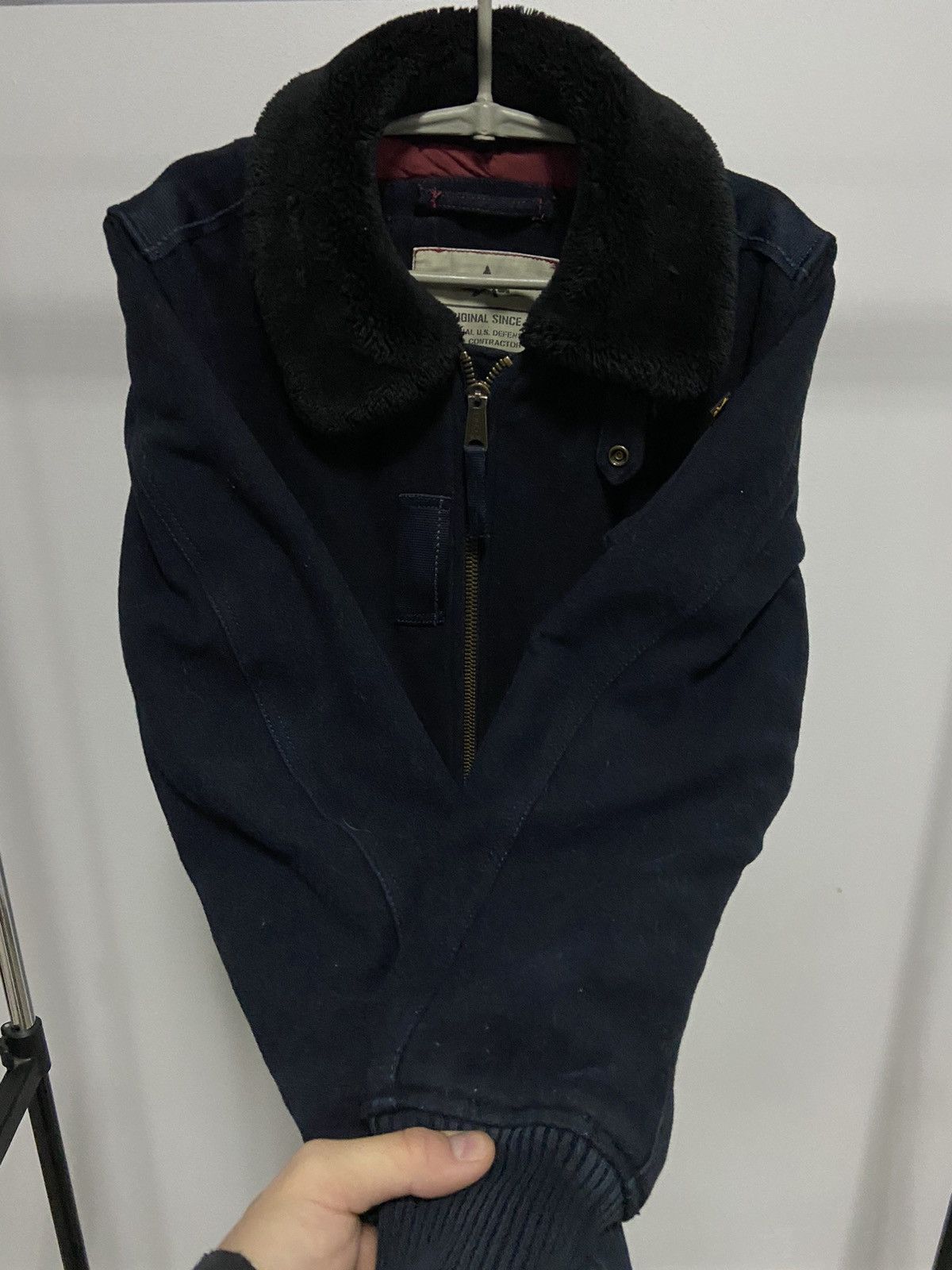 Alpha Industries × Vintage Alpha industries bomber zip red stripe fur collar vintage Size US S / EU 44-46 / 1 - 6 Thumbnail