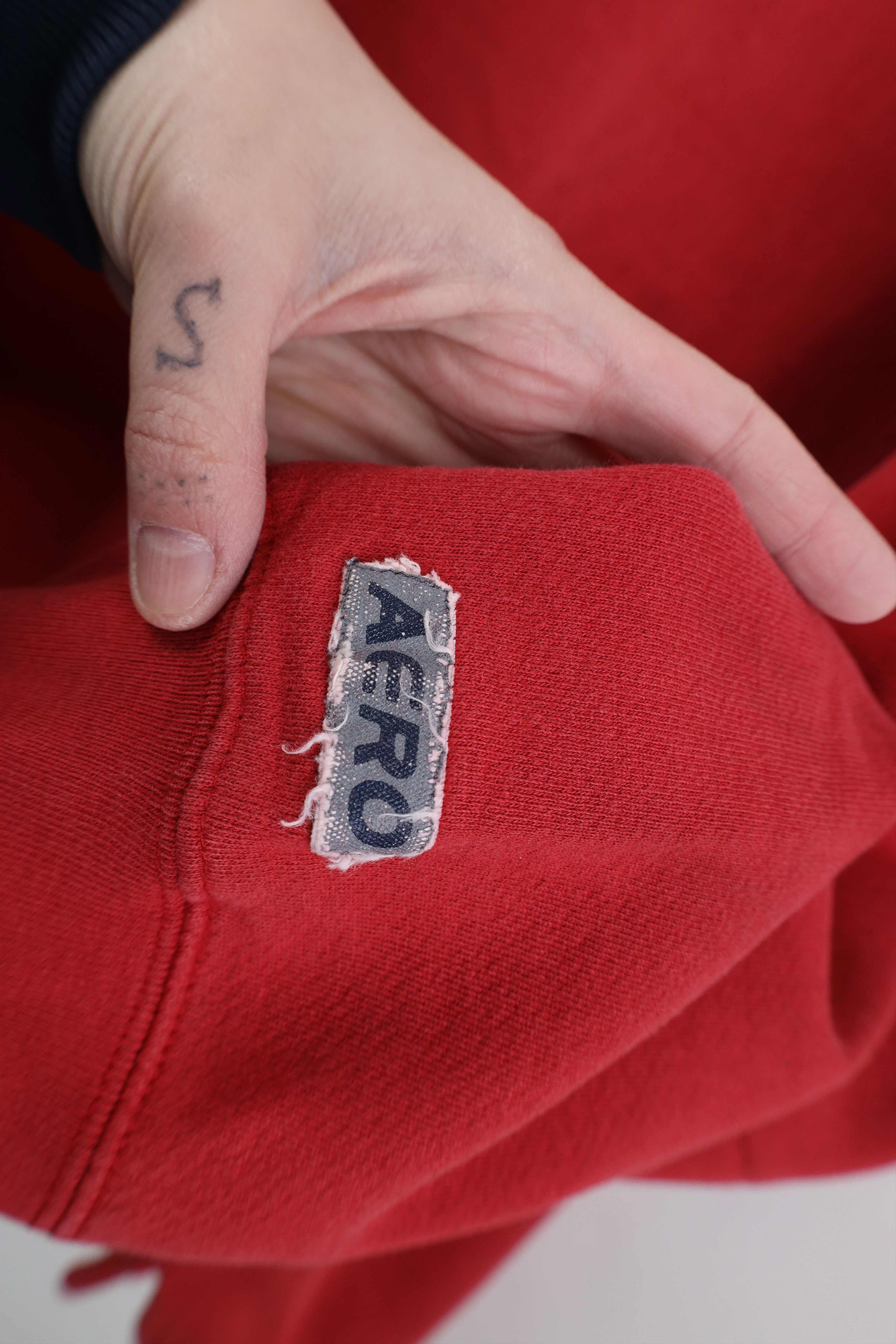 Aeropostale Vintage 90s Y2K Aeropostale Spell Heavyweight Sweatshirt Red Size US XL / EU 56 / 4 - 8 Thumbnail