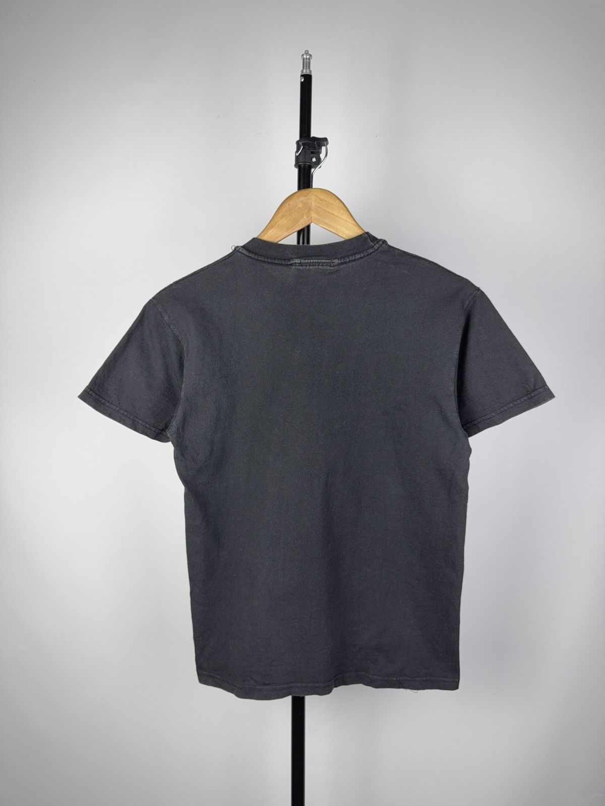 Cartoon Network × Disney × Vintage Vntg 90s Disney World Mickey Mouse Cartoon Faded T Shirt Size US XS / EU 42 / 0 - 7 Thumbnail