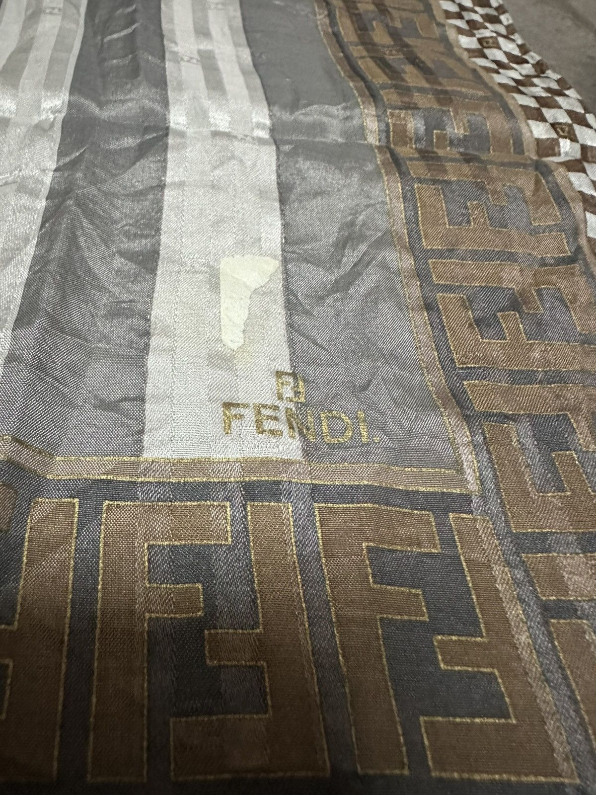 Designer × Fendi × Vintage Vintage Fendi Monogram Handkerchieft Big Size Size ONE SIZE - 4 Thumbnail