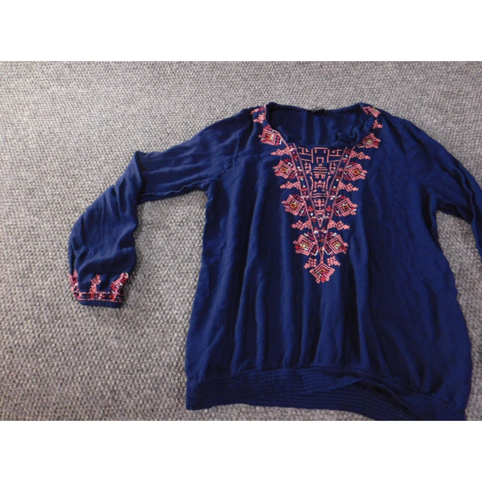 Lucky Brand Lucky Brand Blouse Shirt Womens L Blue V-Neck Pullover Graphic Tribal Casual Size L / US 10 / IT 46 - 3 Thumbnail
