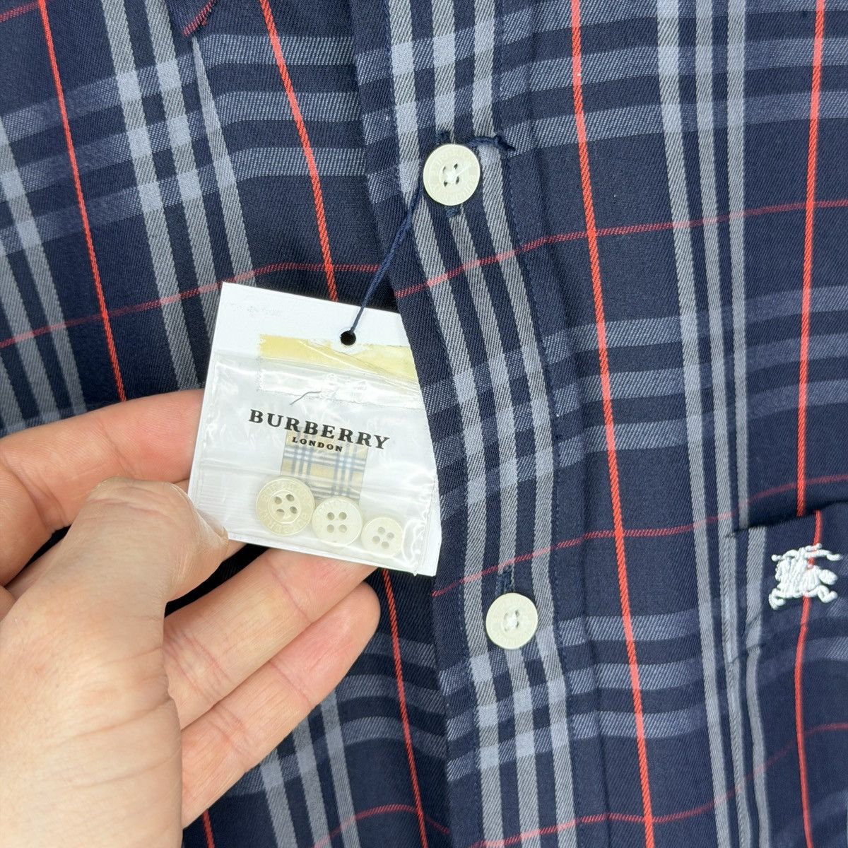 Burberry Burberry Nova Check Navy Checkered Shirt Button Up BRAND NEW Size US M / EU 48-50 / 2 - 8 Thumbnail