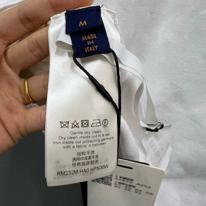Louis Vuitton Louis Vuitton White letter flower logo short sleeve 2501-Ne Size US M / EU 48-50 / 2 - 3 Thumbnail