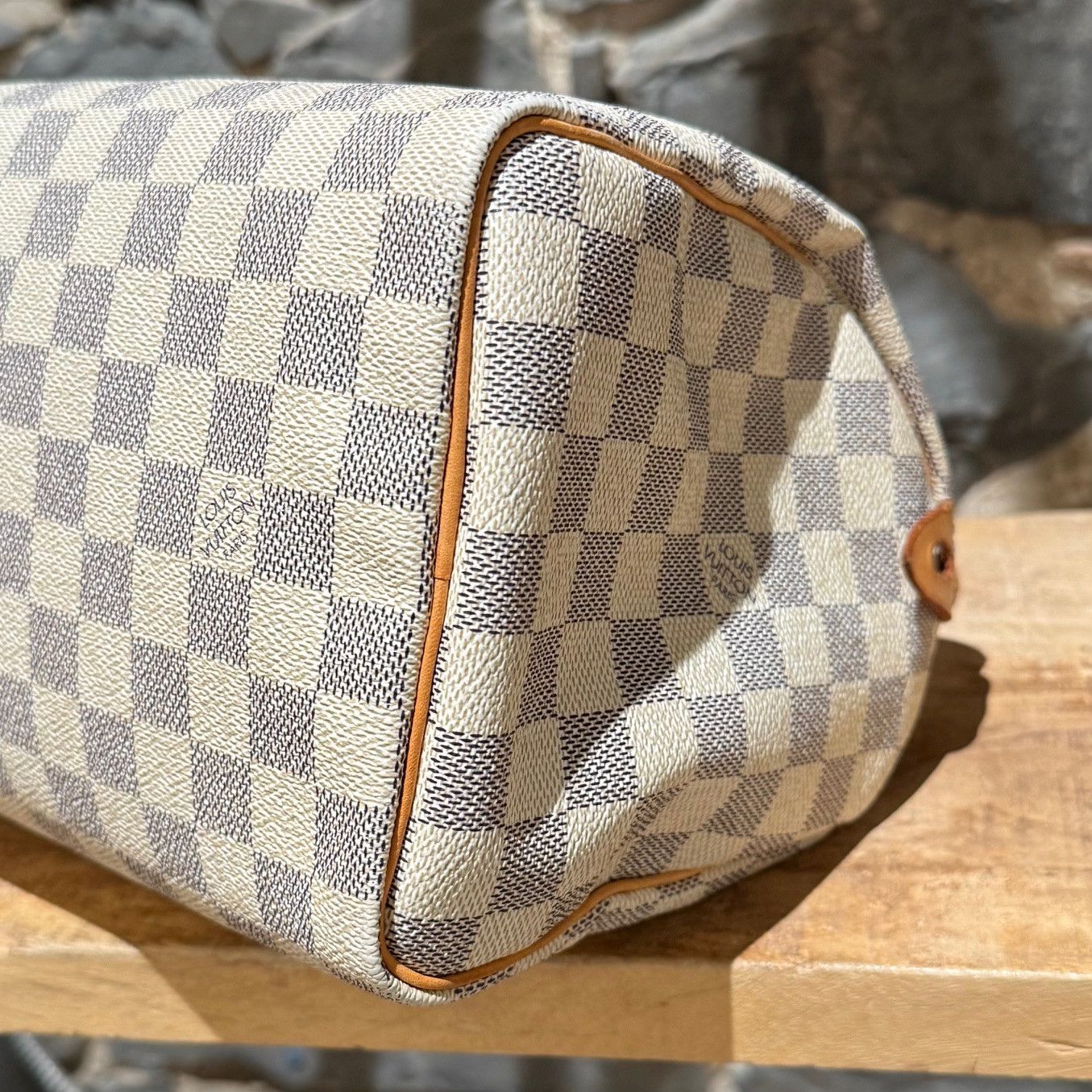 Louis Vuitton Louis Vuitton 2007 Damier Azur Speedy 25 Handbag Size ONE SIZE - 12 Thumbnail