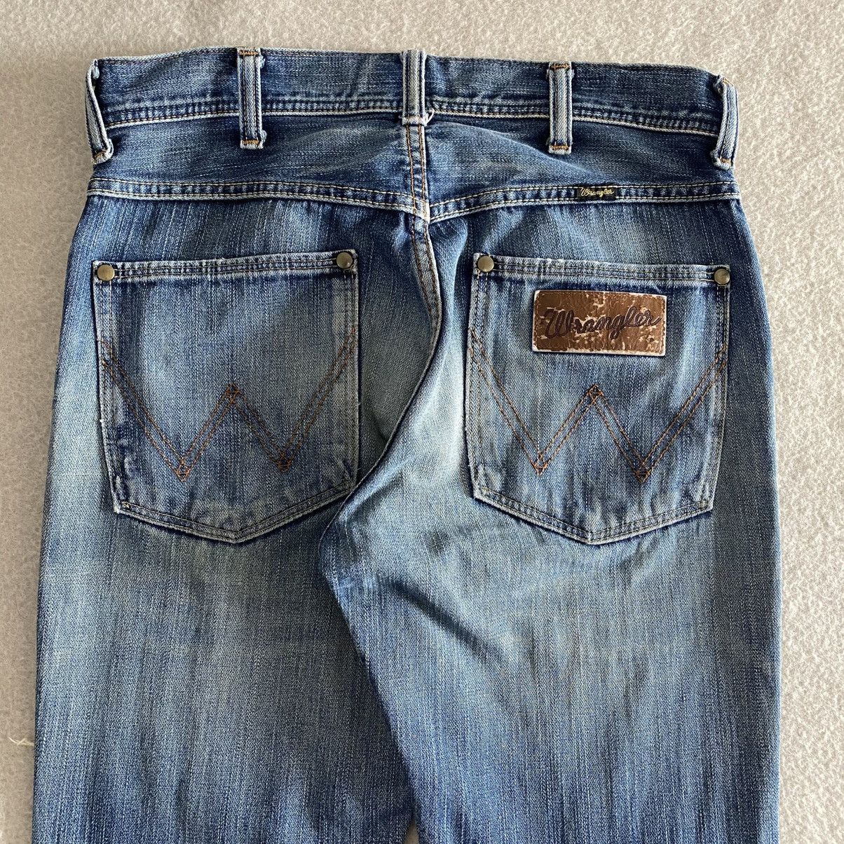If Six Was Nine × Le Grande Bleu (L.G.B.) × Tornado Mart Wrangler Super Flared Distressed Denim w32 Size US 31 - 6 Thumbnail