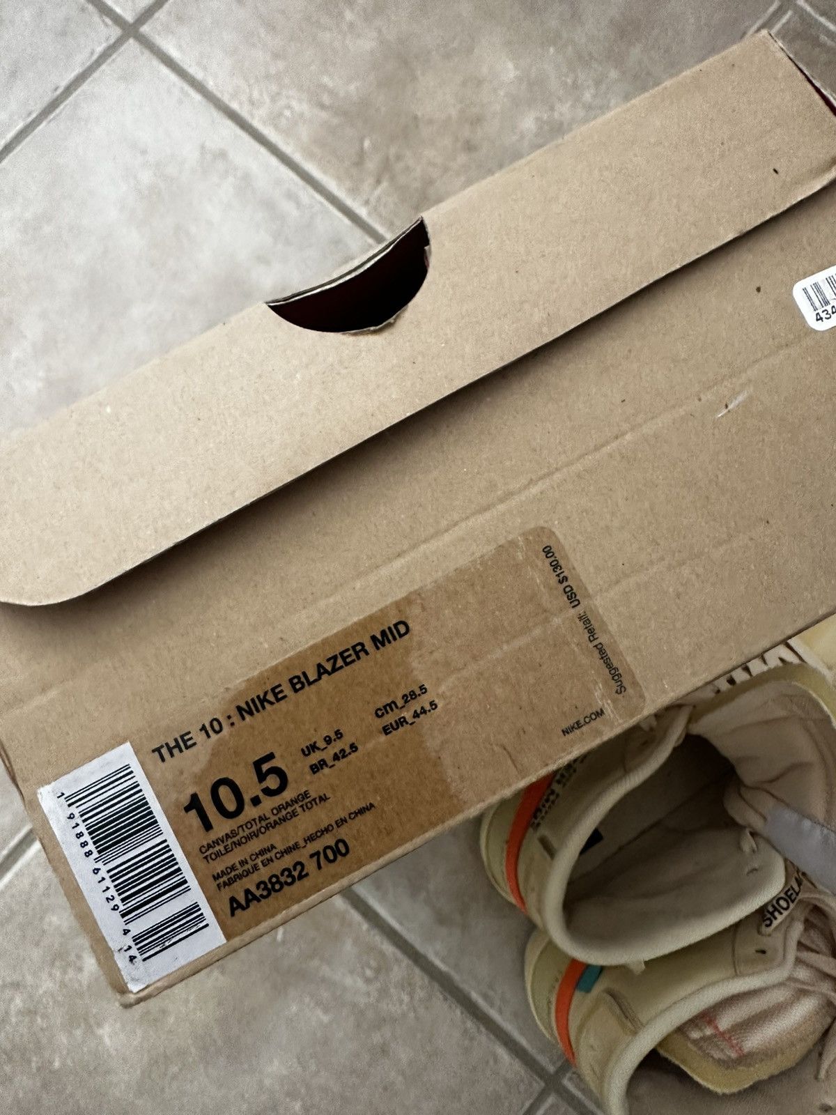 Nike × Off-White Nike x Off-White Blazer ‘All Hallows Eve’ Size US 10.5 / EU 43-44 - 7 Thumbnail
