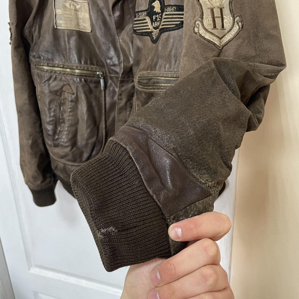 Other Vintage F-19 Usa 90s leather Ma1 Bomber Flight Jacket Size US M / EU 48-50 / 2 - 5 Thumbnail