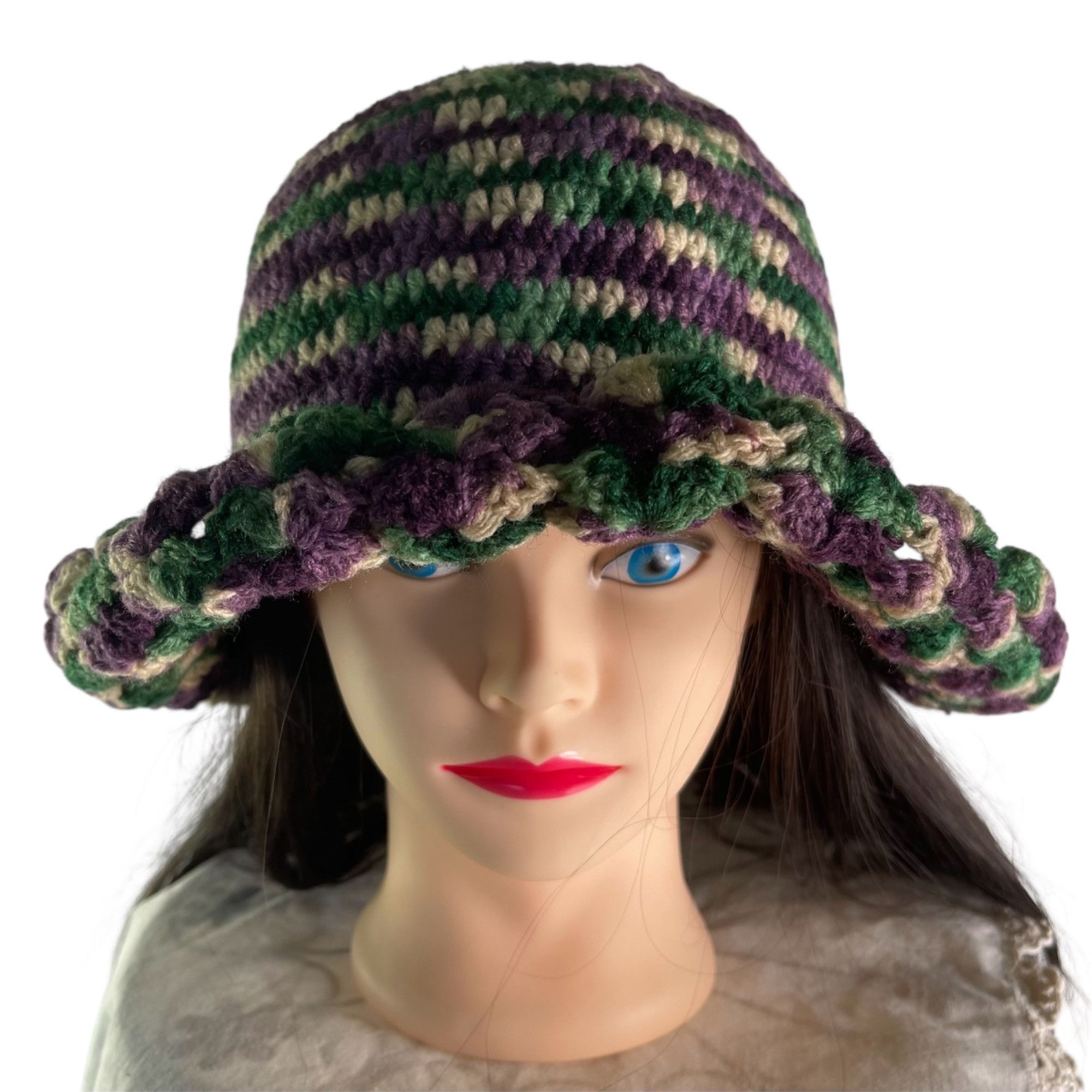 Handmade Crochet Bucket Hat Retro Cloche Style Purple Green Beige Han Size ONE SIZE - 3 Thumbnail
