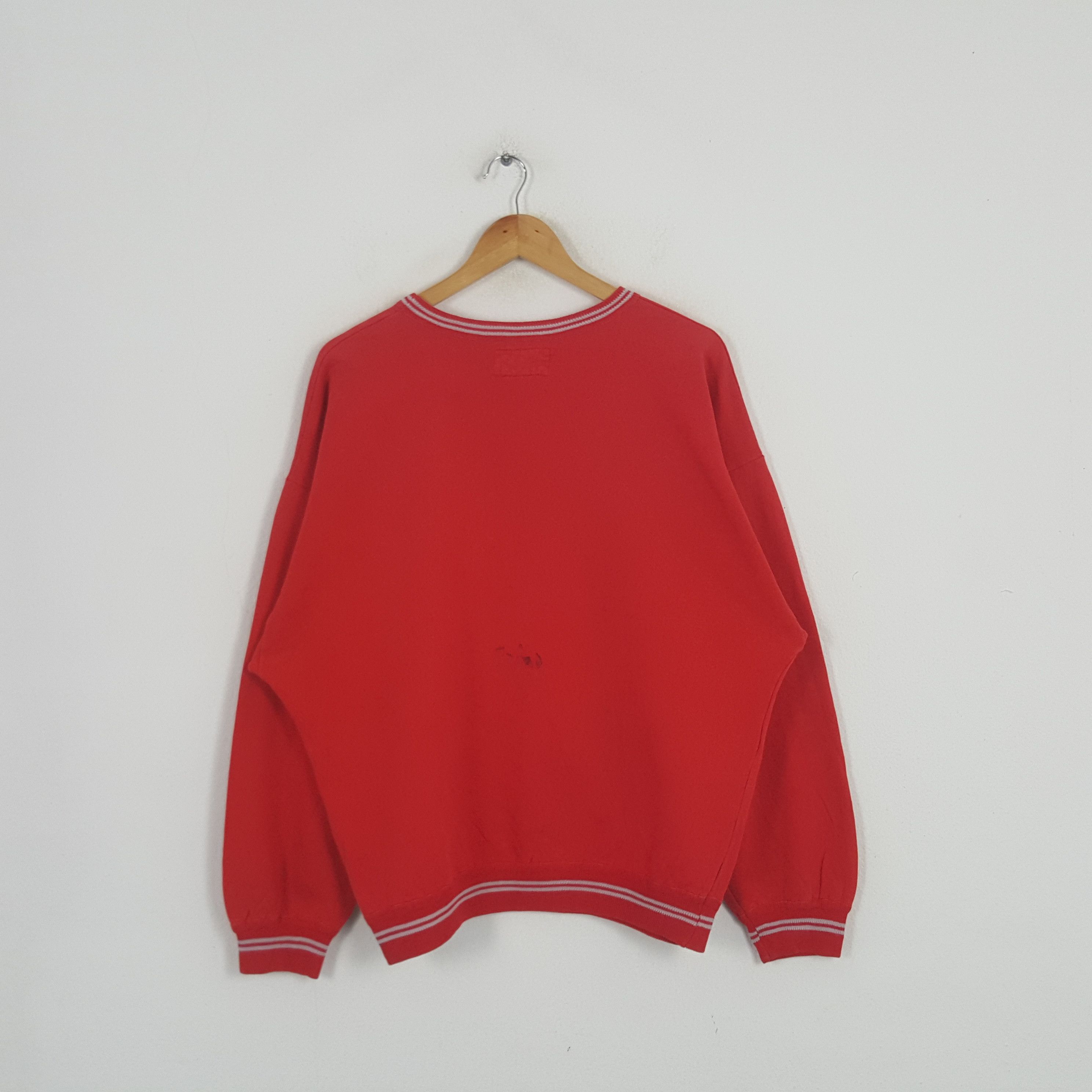 Vintage Vintage Hunters Run Novel by Daniel Abraham Sweatshirt Size US XL / EU 56 / 4 - 3 Thumbnail