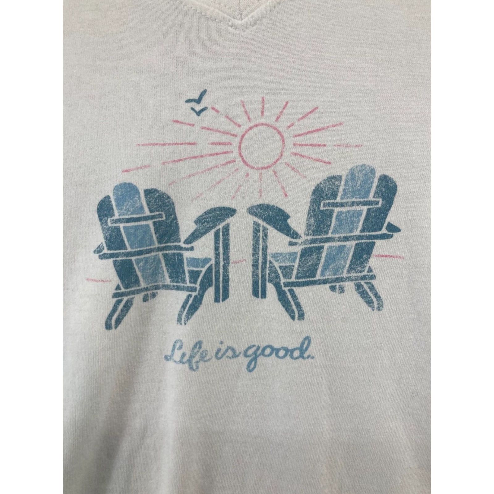 Life is Good VINTAGE Life is Good Women's T-Shirt M Beach Sunset V-Neck Short Sleeve White Casual Style Size M / US 6-8 / IT 42-44 - 5 Thumbnail
