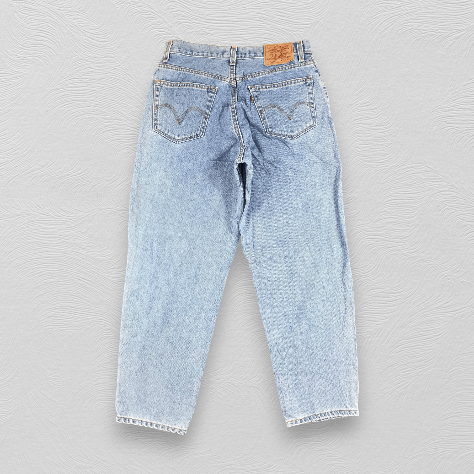 Levi's Vintage Levis 560 Jeans Medium Wash Denim KJ202 Size US 32 / EU 48 - 2 Thumbnail