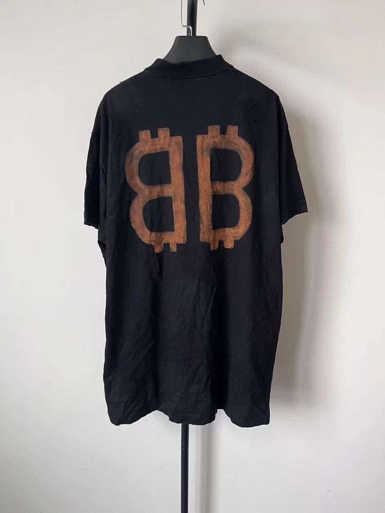 Balenciaga Balenciaga Solid monogrammed crewneck short sleeve T-shirt Size US S / EU 44-46 / 1 - 2 Thumbnail