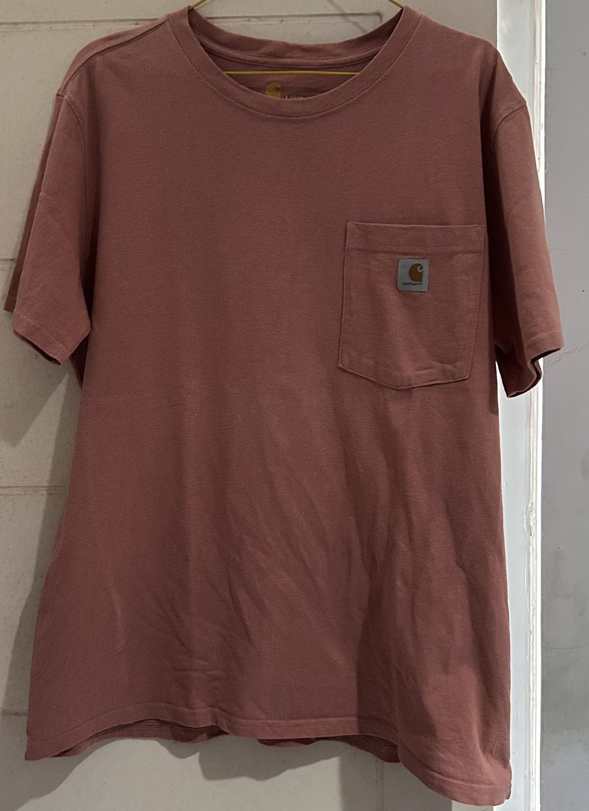 Carhartt Vintage tshirt carhartt pink XL original fit Size US L / EU 52-54 / 3 - 1 Thumbnail