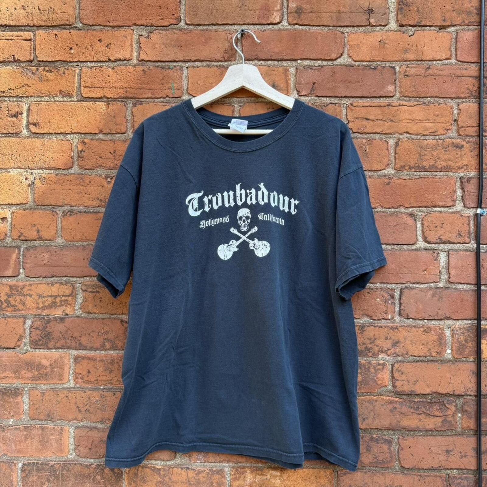 Gildan vintage troubadour hollywood California venue t shirt 00s XL Size US XL / EU 56 / 4 - 2 Thumbnail