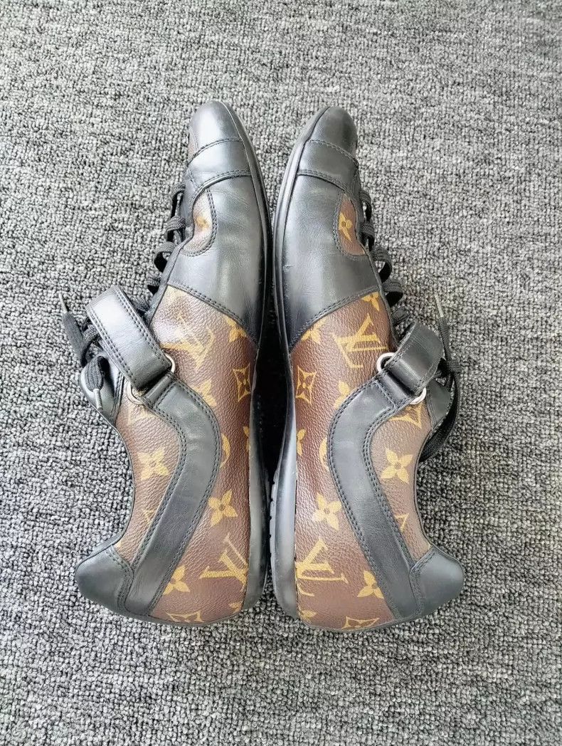 Louis Vuitton Louis Vuitton Monogram Sneakers Size 40.5-2507 Size US 10.5 / EU 43-44 - 2 Thumbnail
