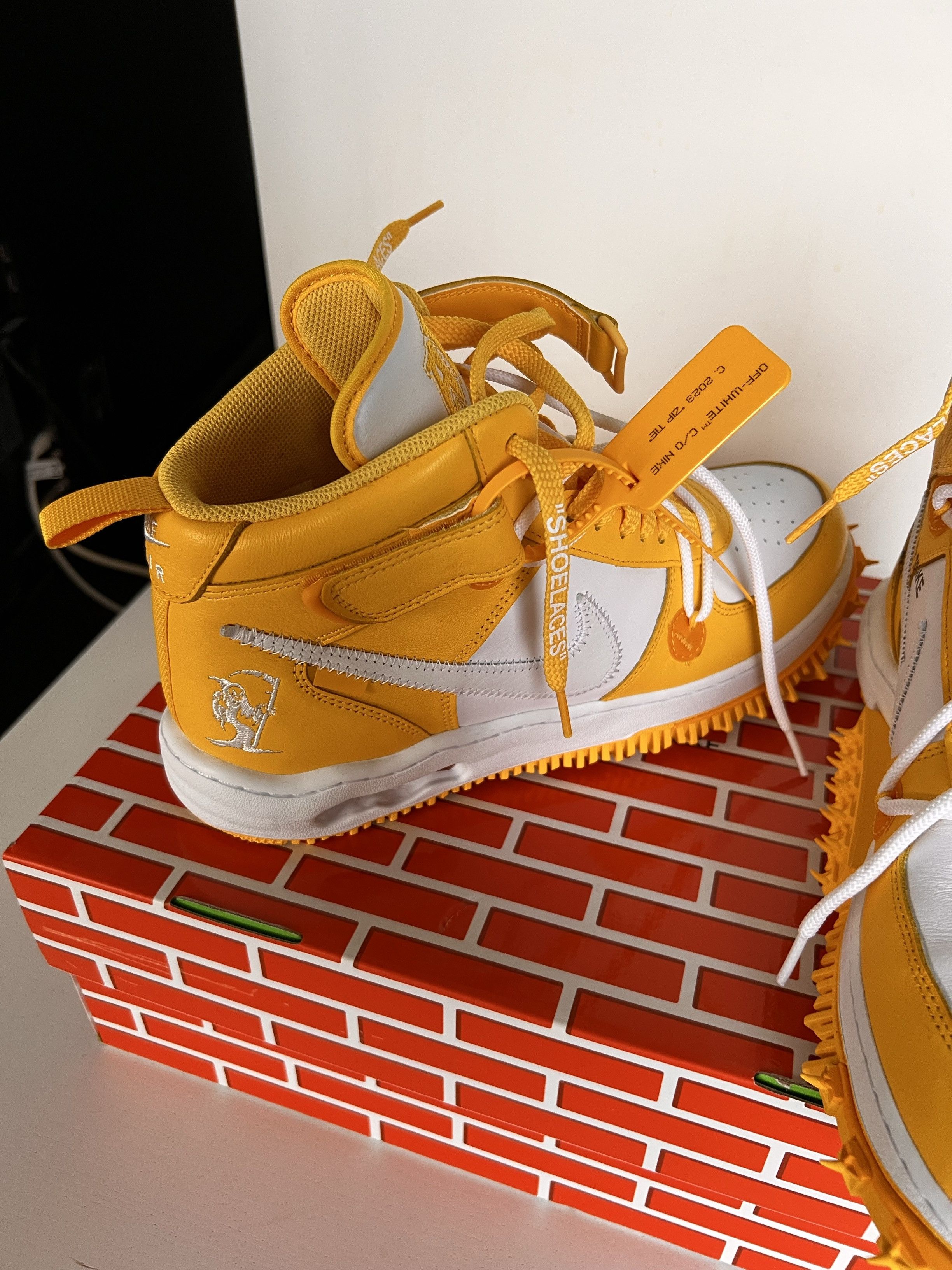 Nike × Off-White Air Force 1 sneakers Size US 12.5 / EU 45-46 - 4 Thumbnail