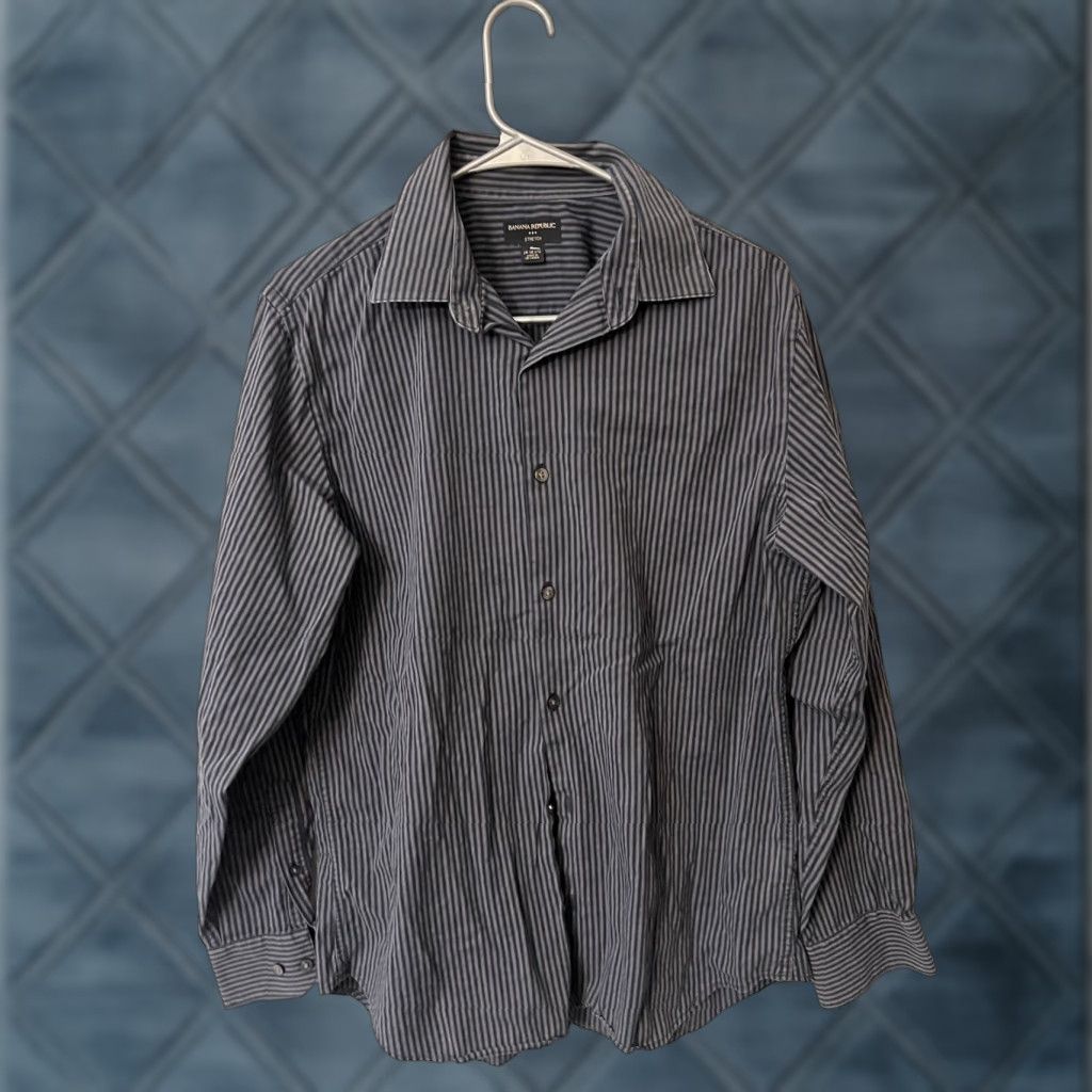 Banana Republic Banana Republic Gray Black Striped Long Sleeve Button-Up Shirt Large Size US L / EU 52-54 / 3 - 1 Thumbnail