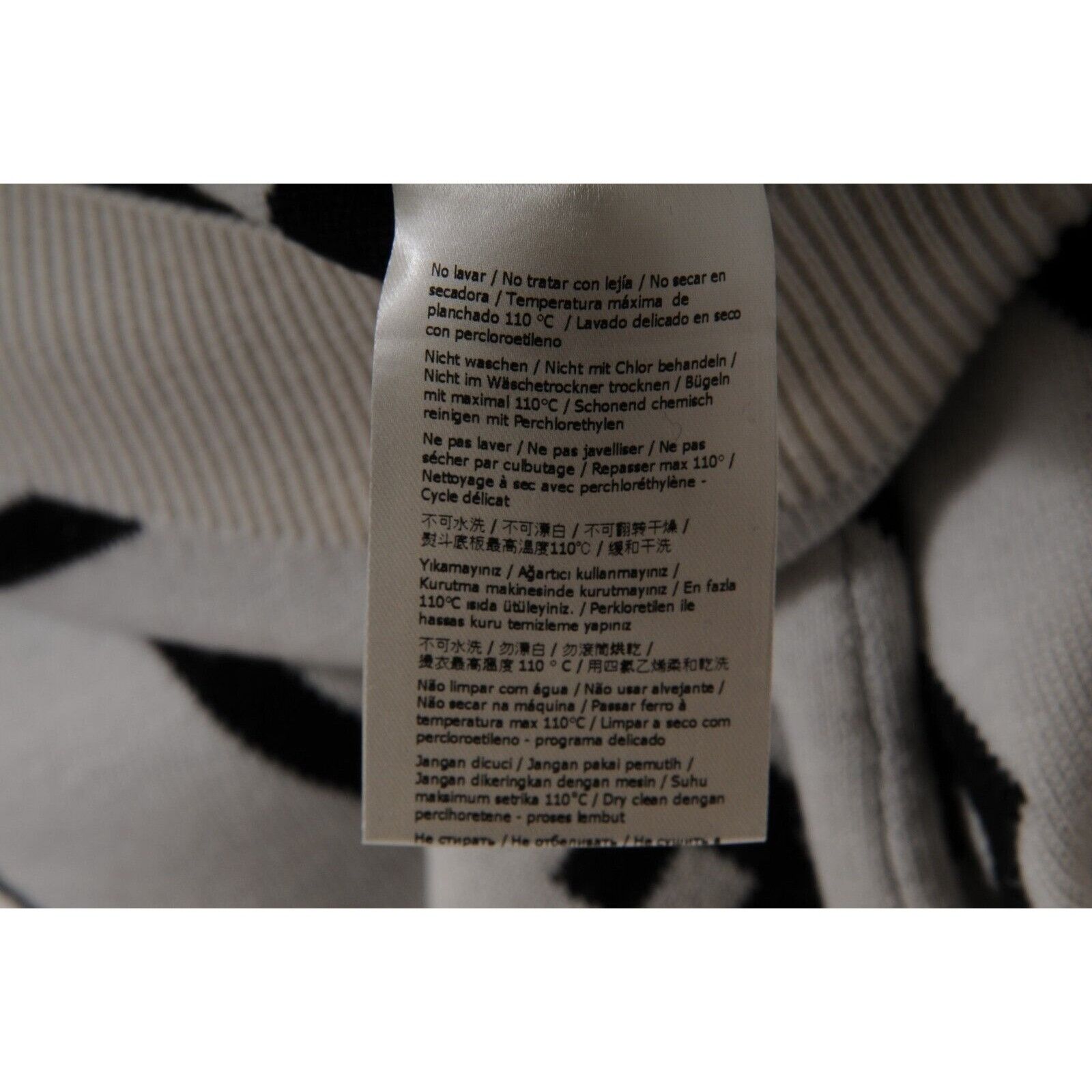 Fendi Geometric FF Logo Sweater Tan Black Wool Pullover Size US L / EU 52-54 / 3 - 9 Thumbnail