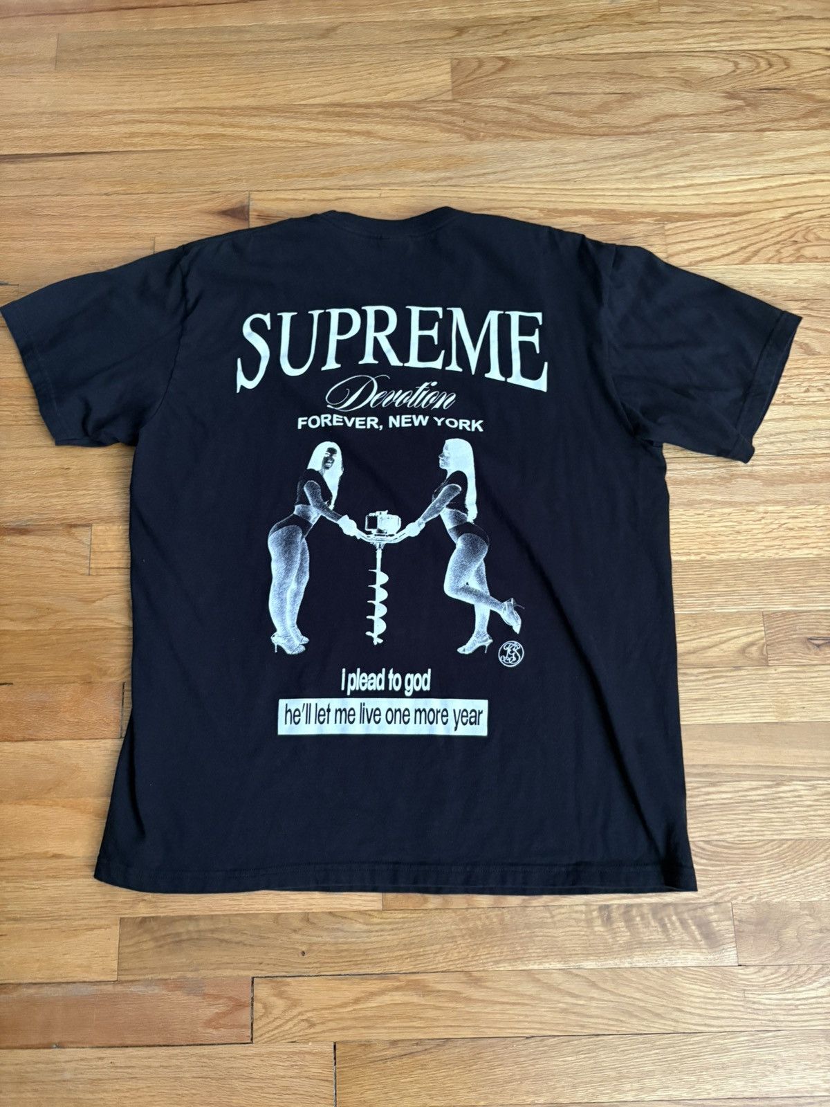 Supreme Devotion Tシャツ ブラック Supreme Supreme Devotion Tee | Grailed
